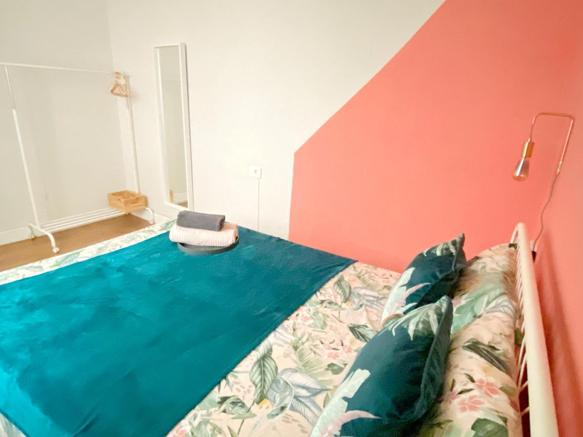 Old Town 2 Bedrooms 4 Guests-bilbao Casco Viejo 2 4 Huespedes Ebi-306