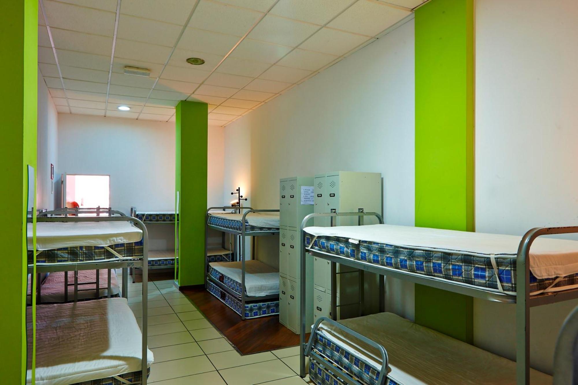 Pil Pil Hostal *