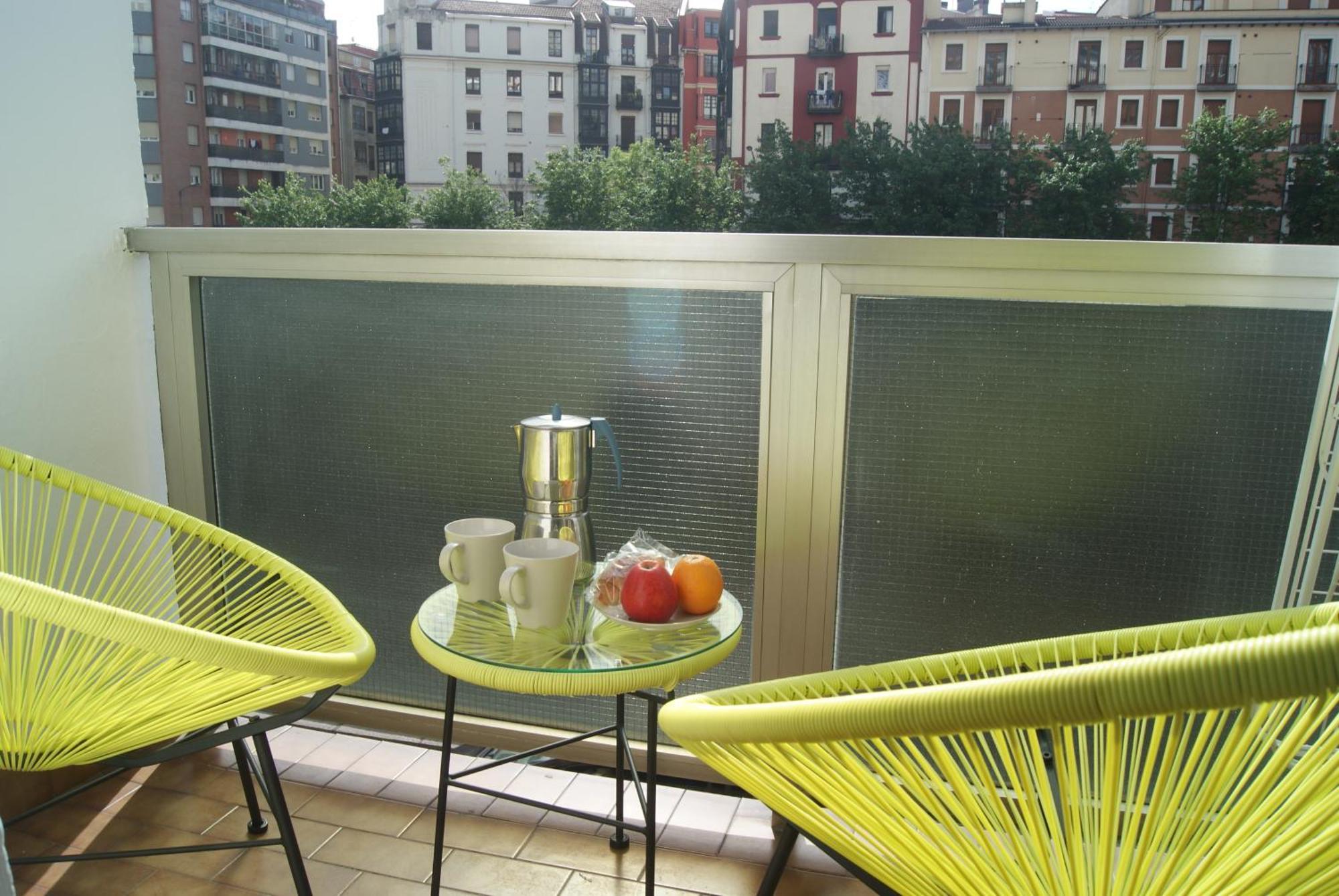 Apartamento Centro De Bilbao, Amplio, Ascensor