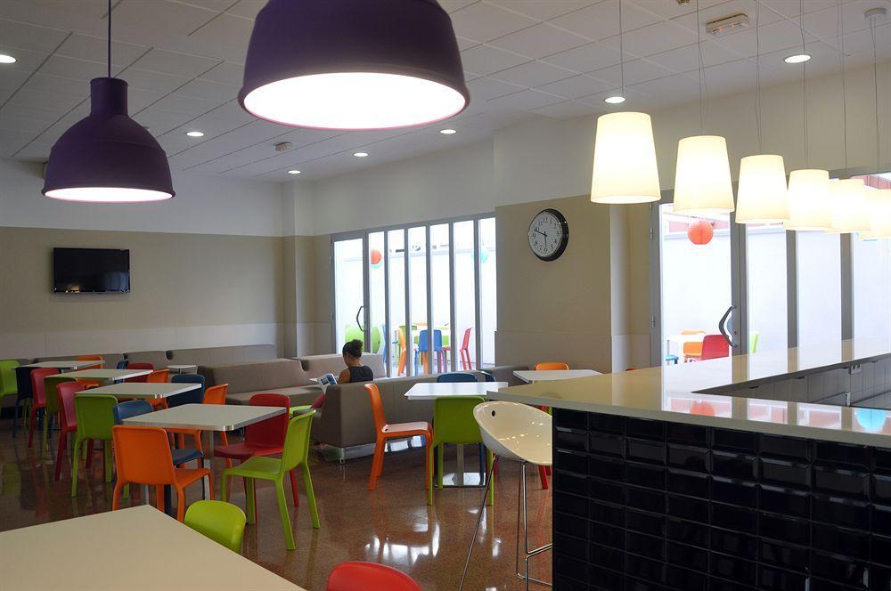Residencia Universitaria Blas De Otero Bilbao