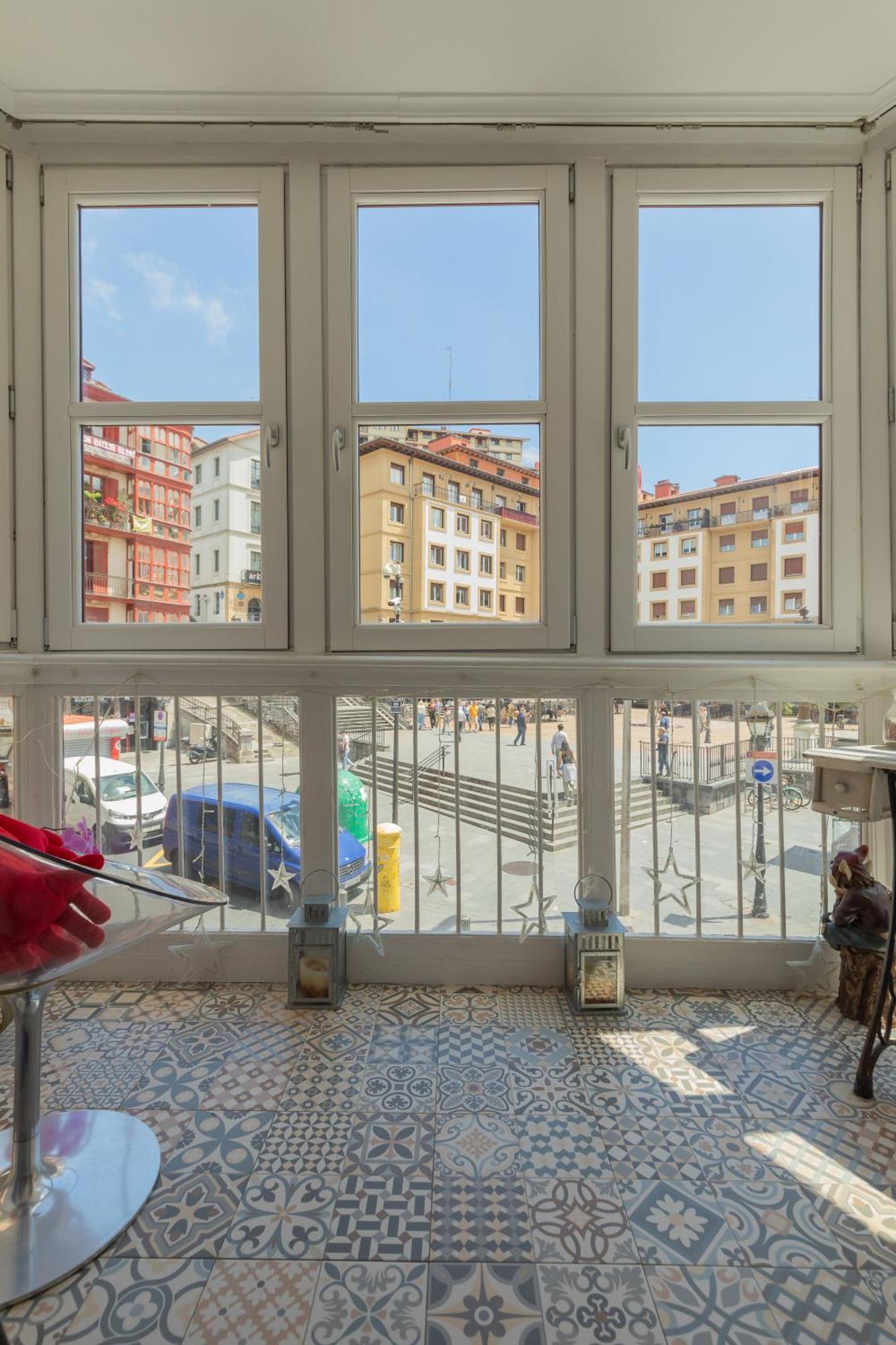 Kapelagile Kalea-calle Sombrereria Bilbao