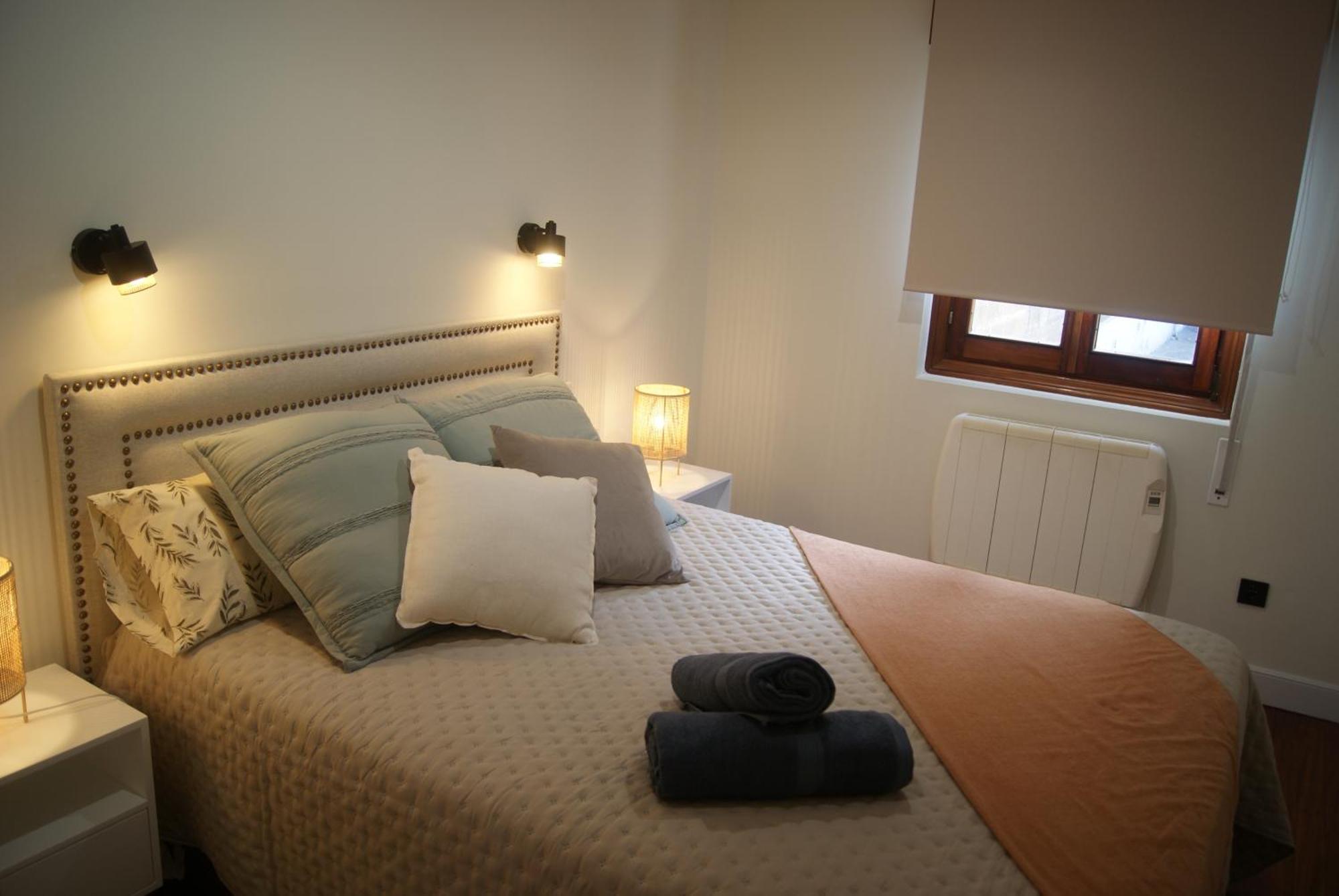 Nuevo, Luminoso, Reformado, Cerca Del Casco Viejo Apartamento *