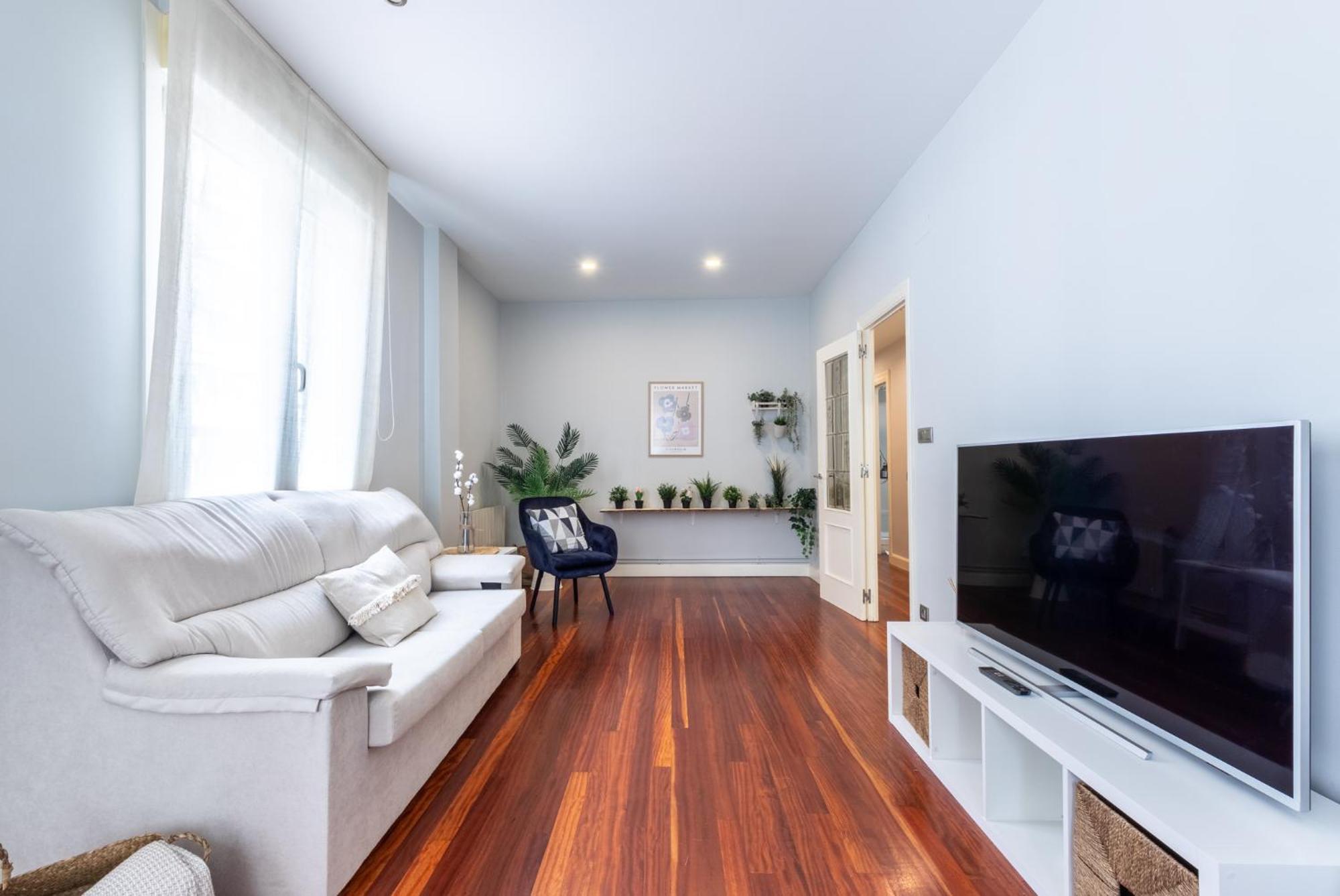 Apartamento Tranvia 51 *