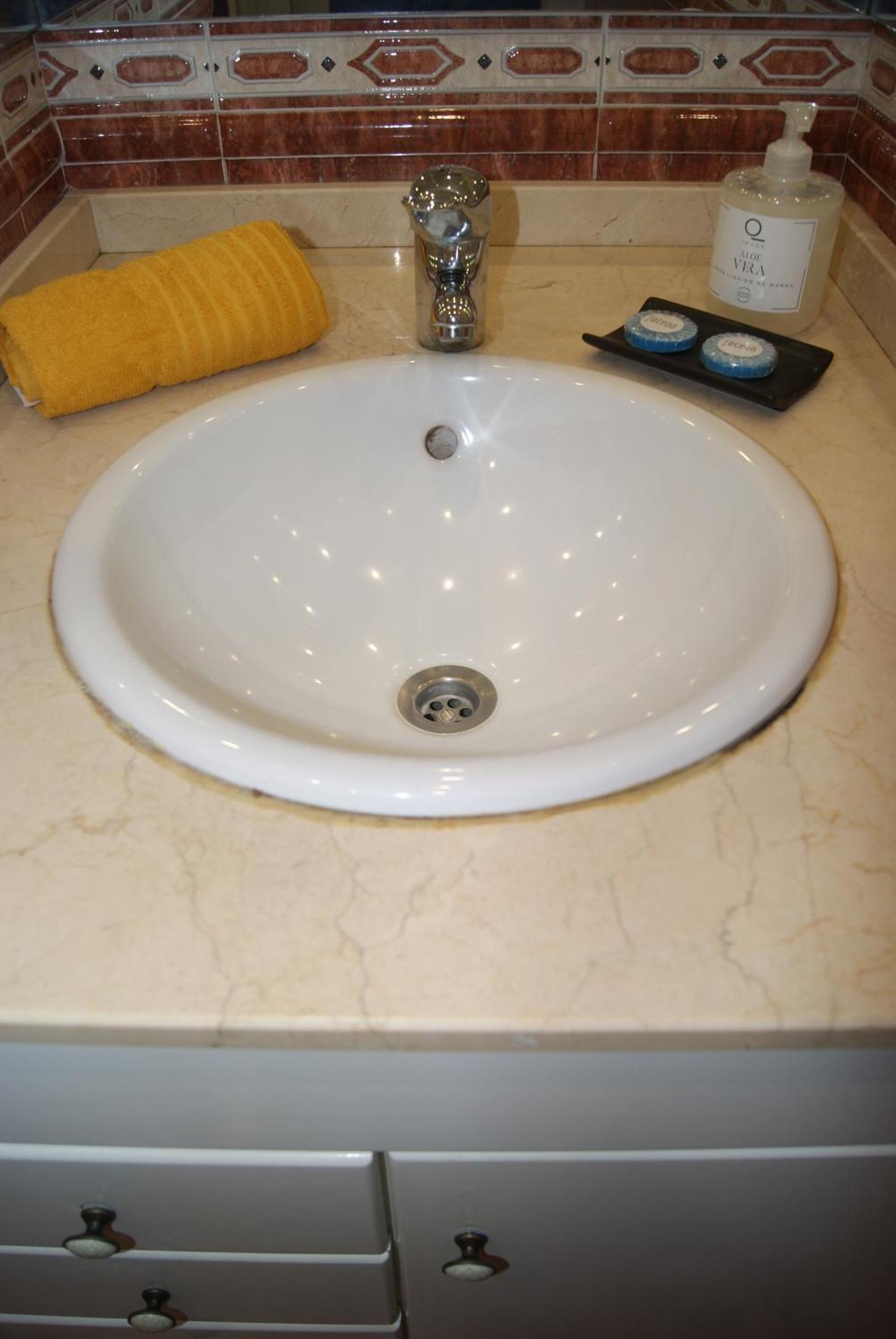 Apartamento Grande, Nuevo, Garaje, Arena, Casco Viejo Bilbao