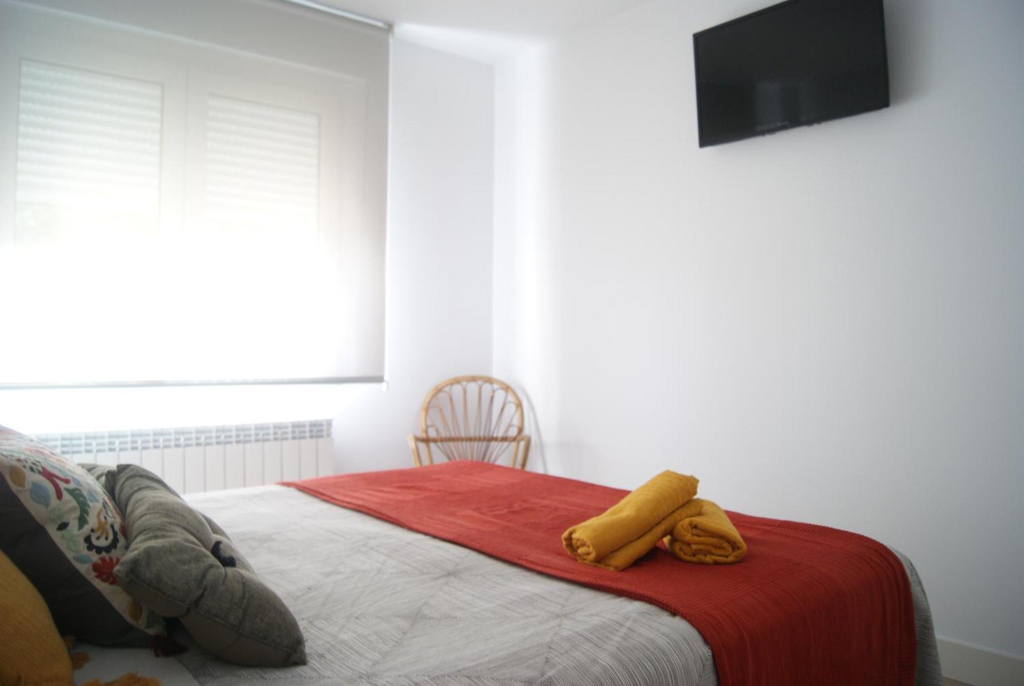 Apartamento Grande, Nuevo, Garaje, Arena, Casco Viejo *