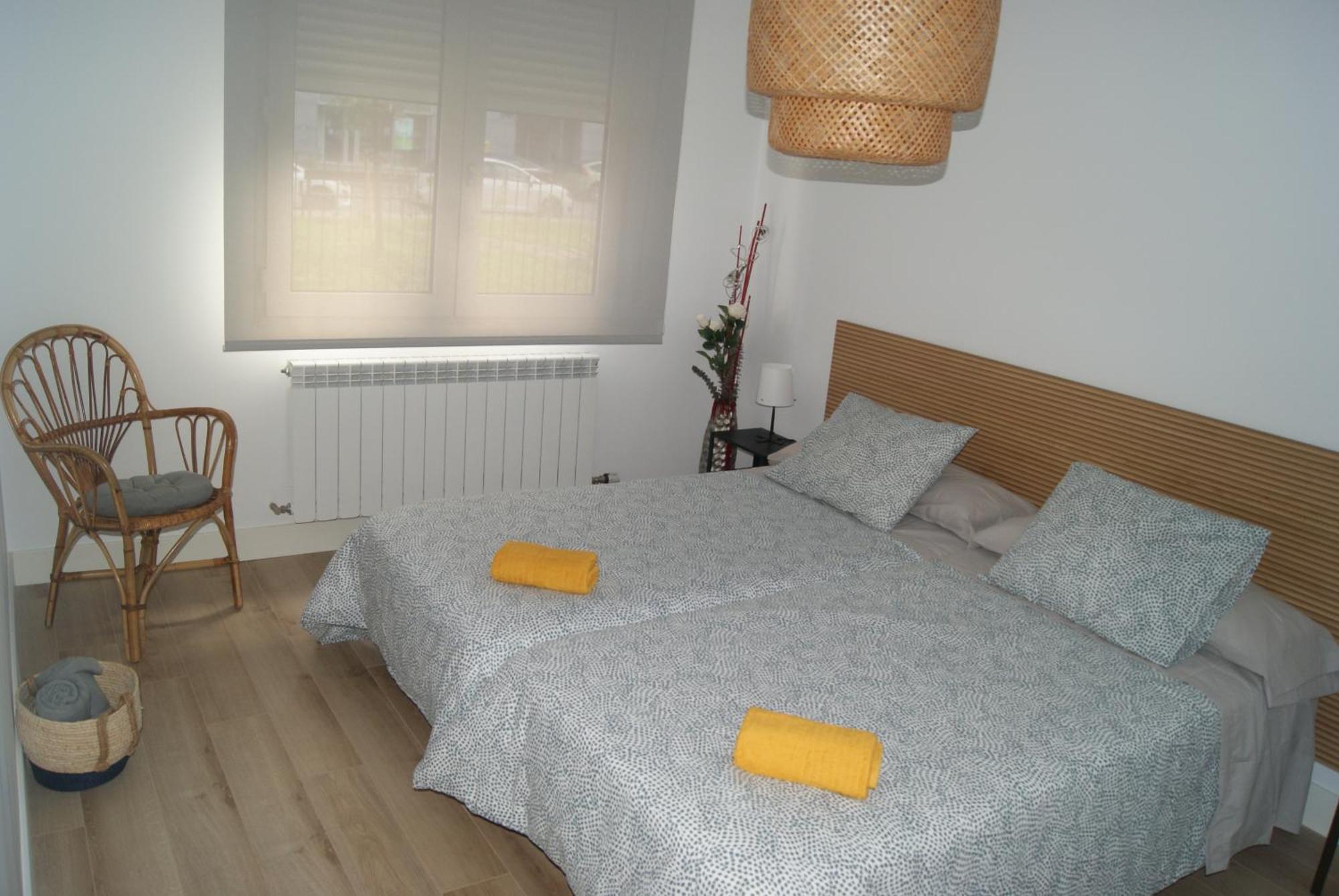 Grande, Nuevo, Garaje, Arena, Casco Viejo Apartamento *