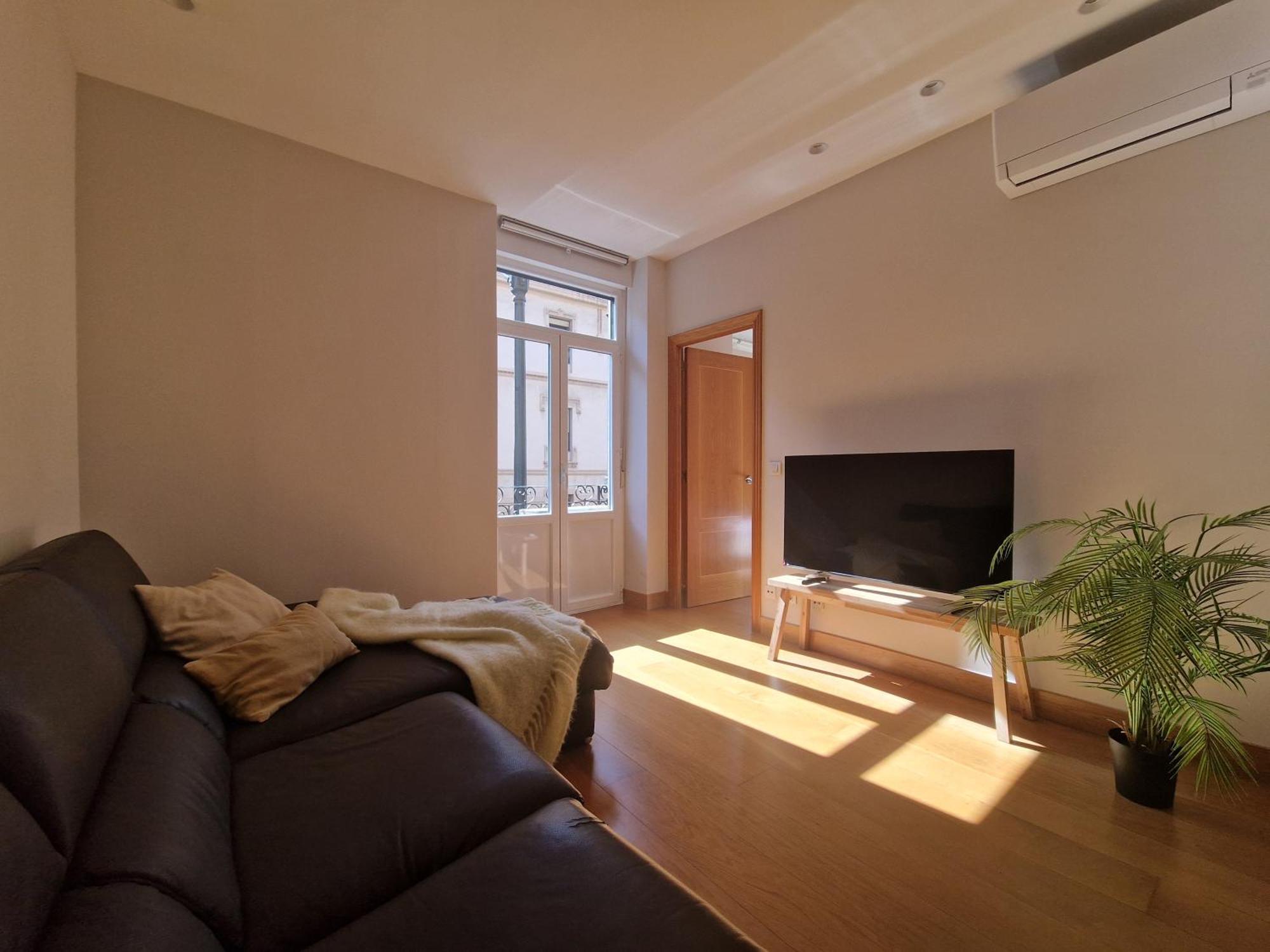 Centrico Con Encantador Mirador By Aloha Apartamento