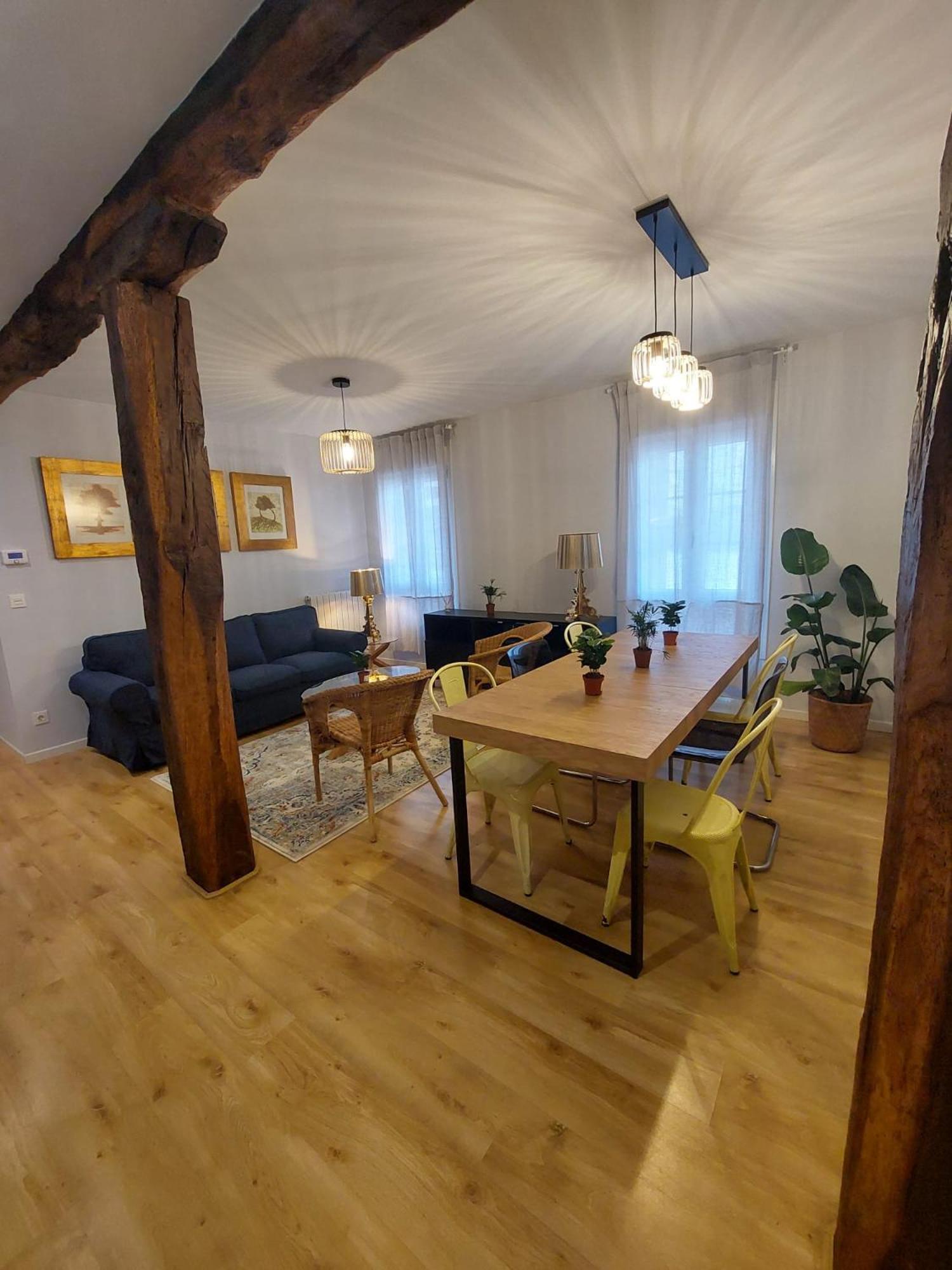 Habitación en casa particular En Con Zonas Comunes Compartida Mg Bilbao