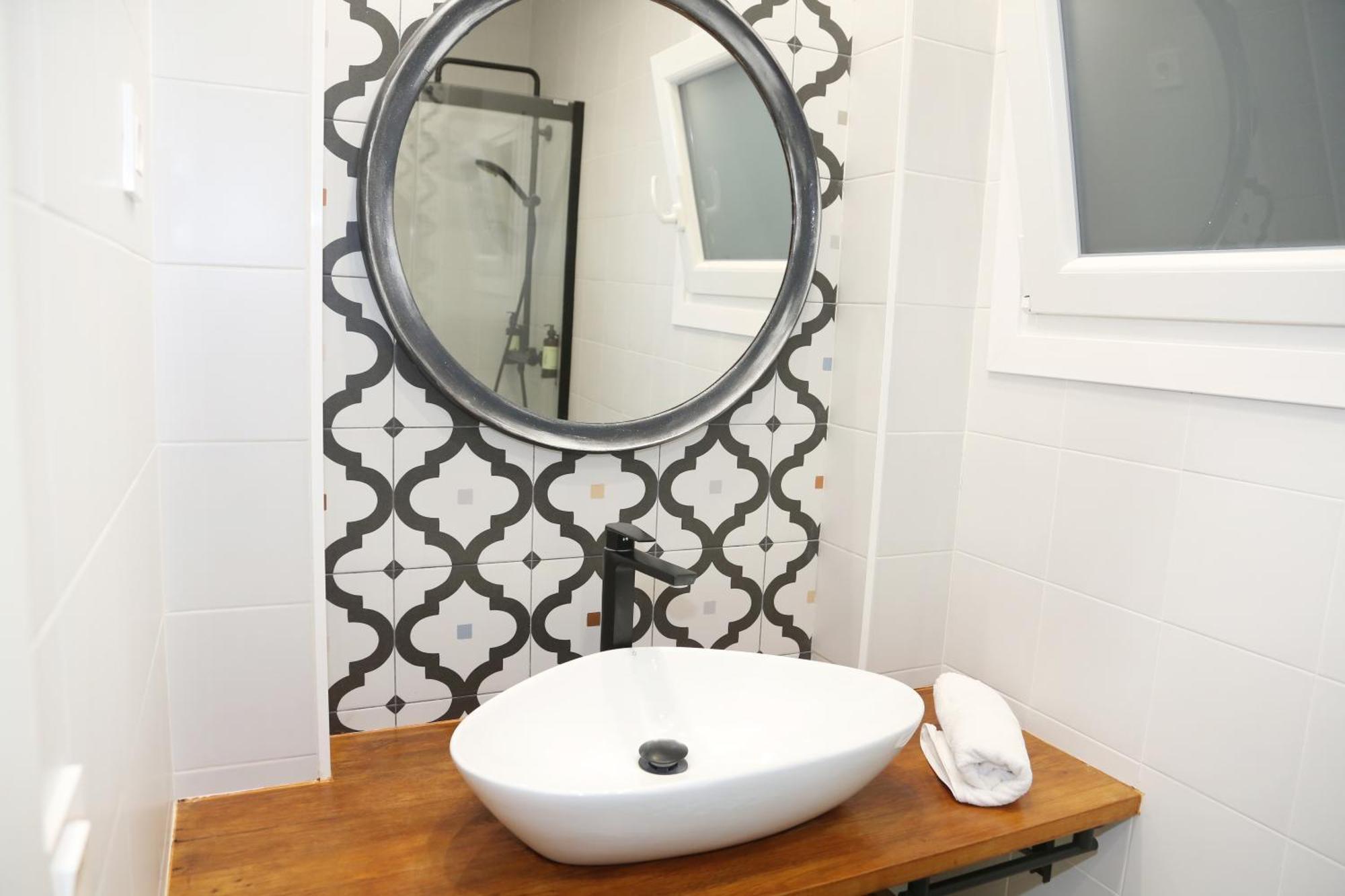 Apartamento Magnifico Piso Frente Al Casco Viejo De *