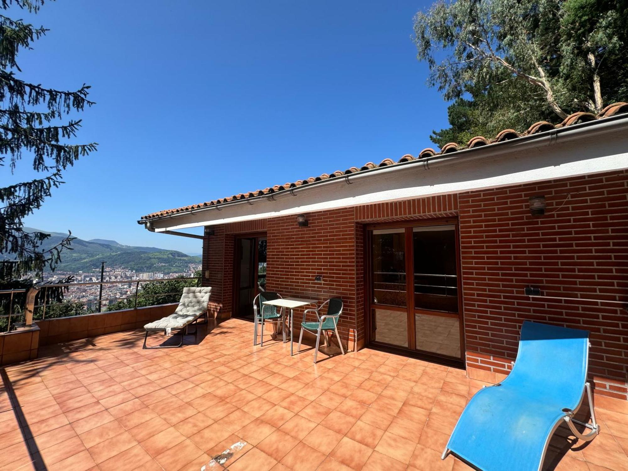 Habitación en casa particular Con Hermosas Vistas A Bilbao