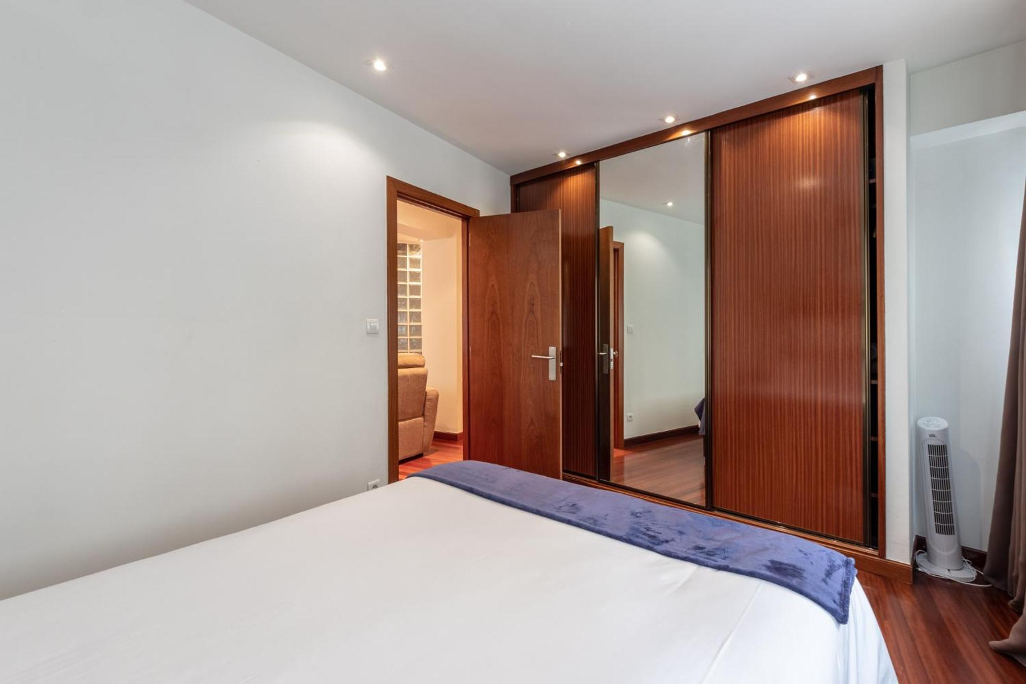 Apartamento Amplio Y Acogedor Junto A Plaza Zabalburu Bilbao