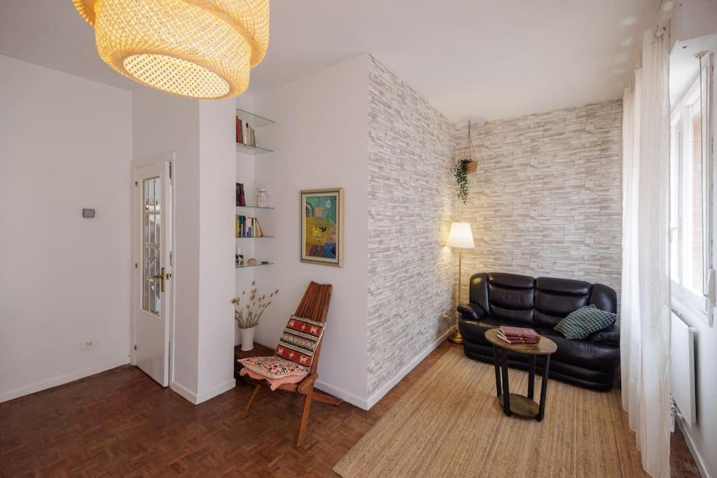 Gabonalaia Apartamento *