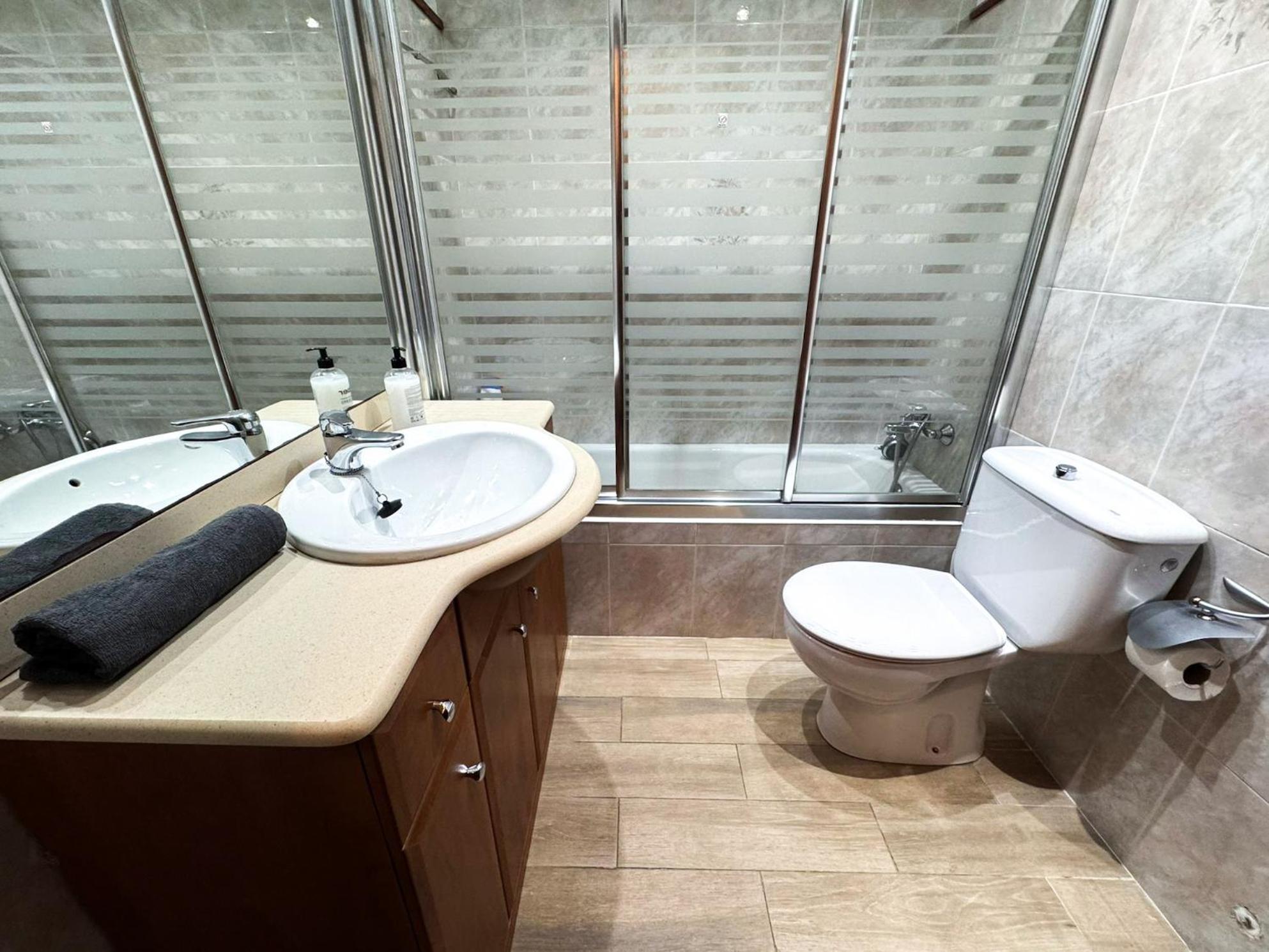 Apartamento Centrico Y Amplio Piso En
