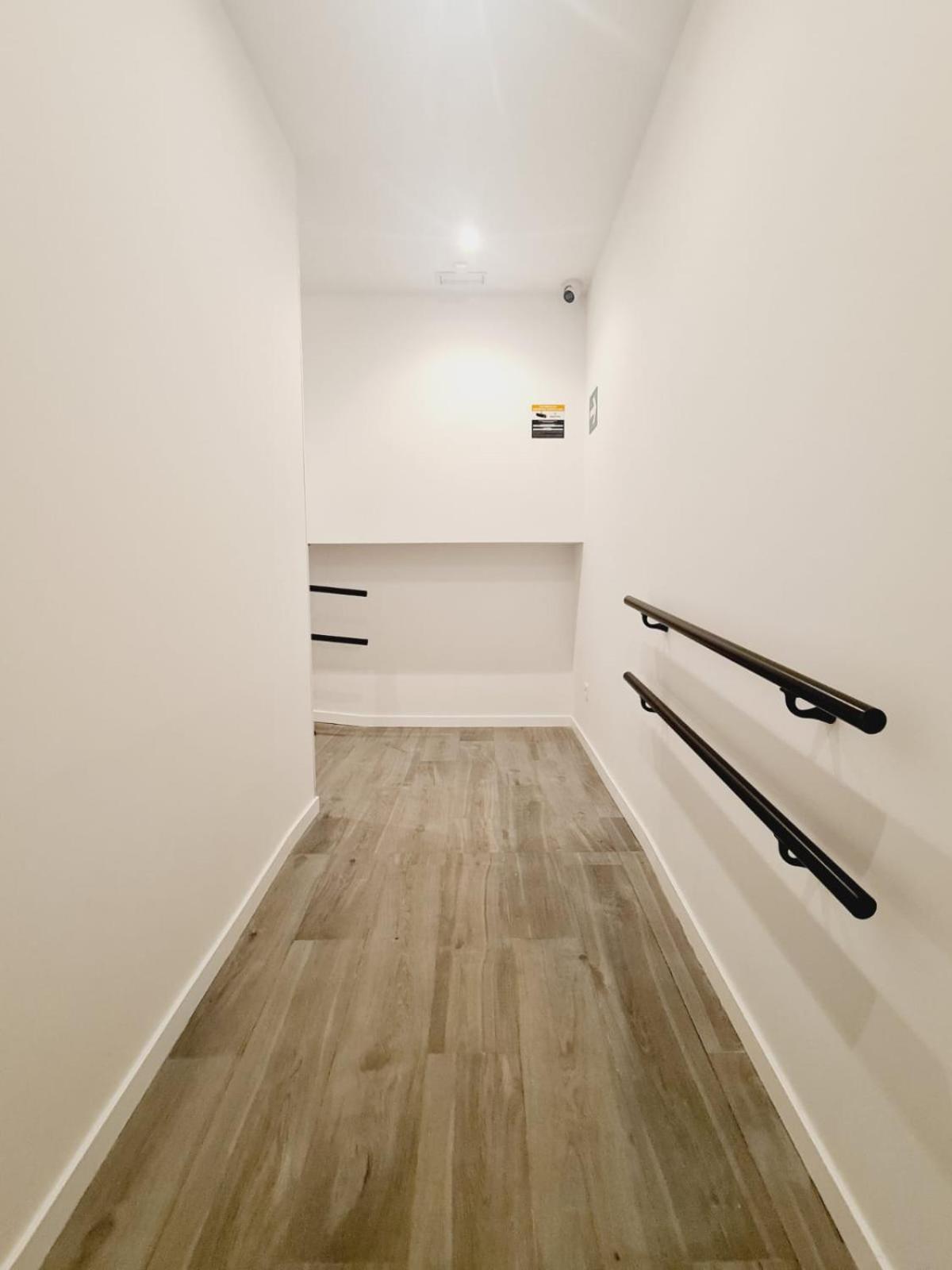 & Kitchen Irala *