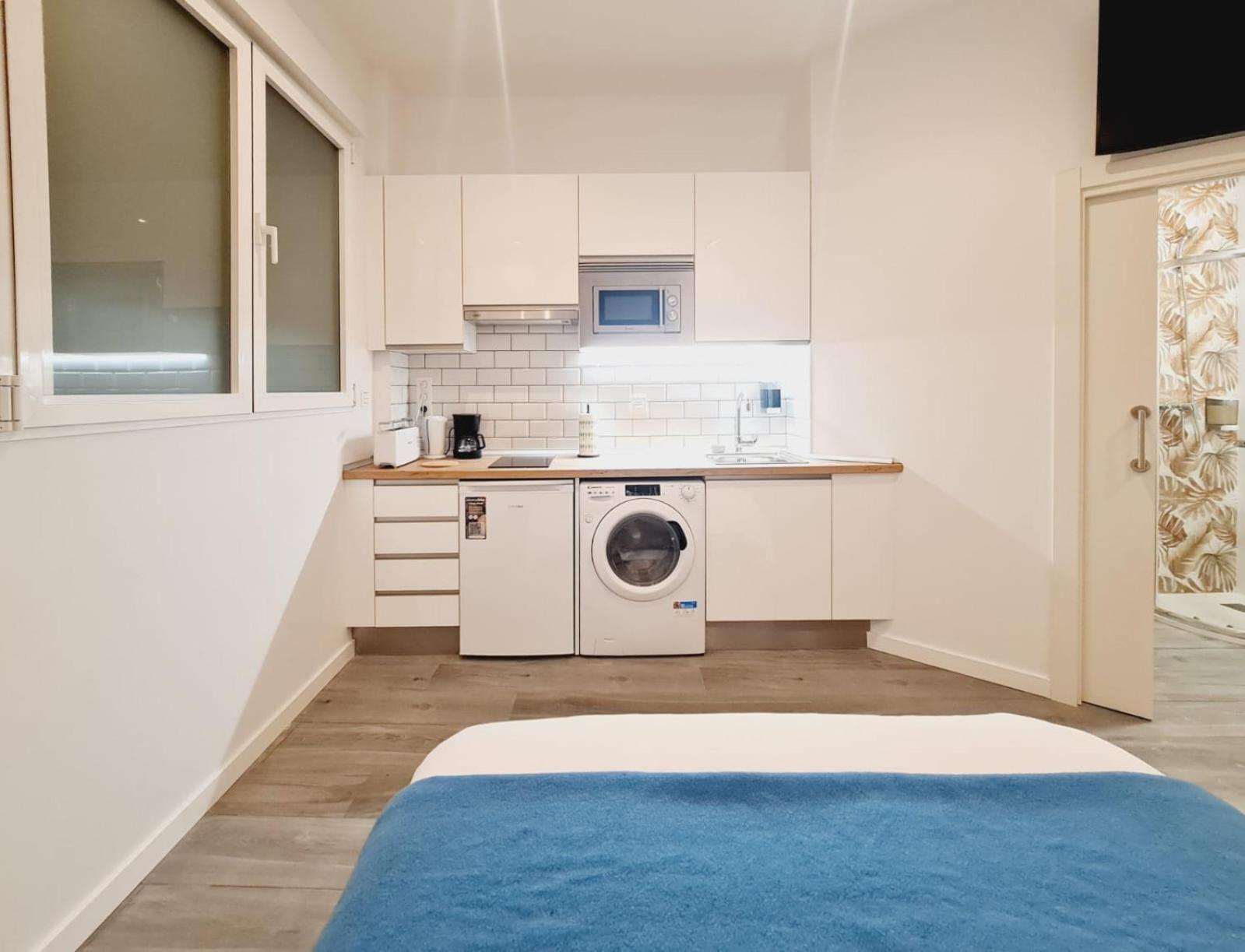 & Kitchen Irala *