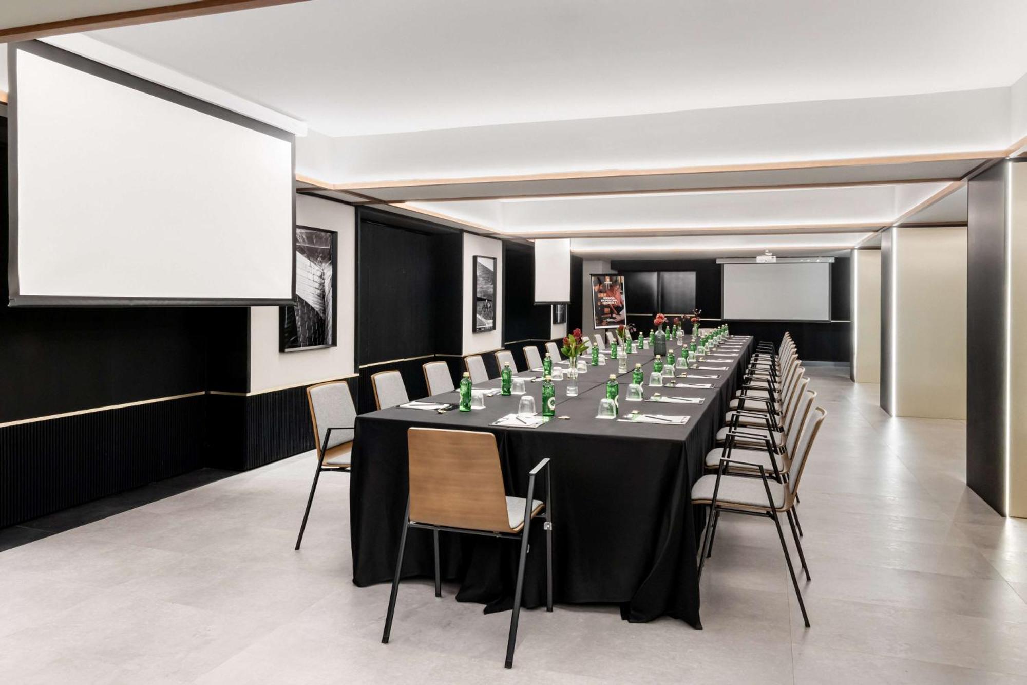 Radisson Collection Hotel