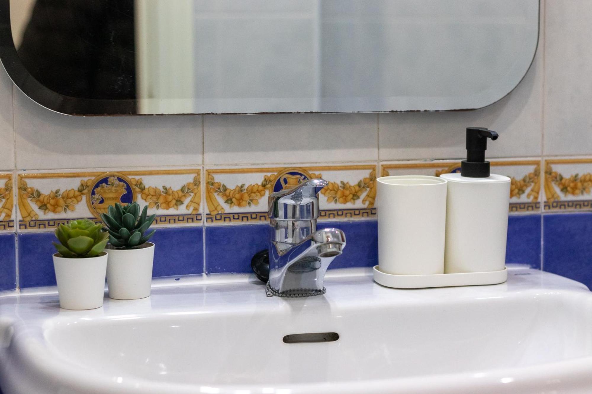 Apartamento Ayuntamiento Bilbao, Casco Viejo -parking Optional *
