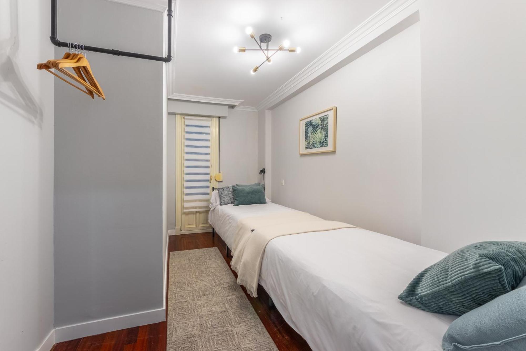 Apartamento Ayuntamiento Bilbao, Casco Viejo -parking Optional *