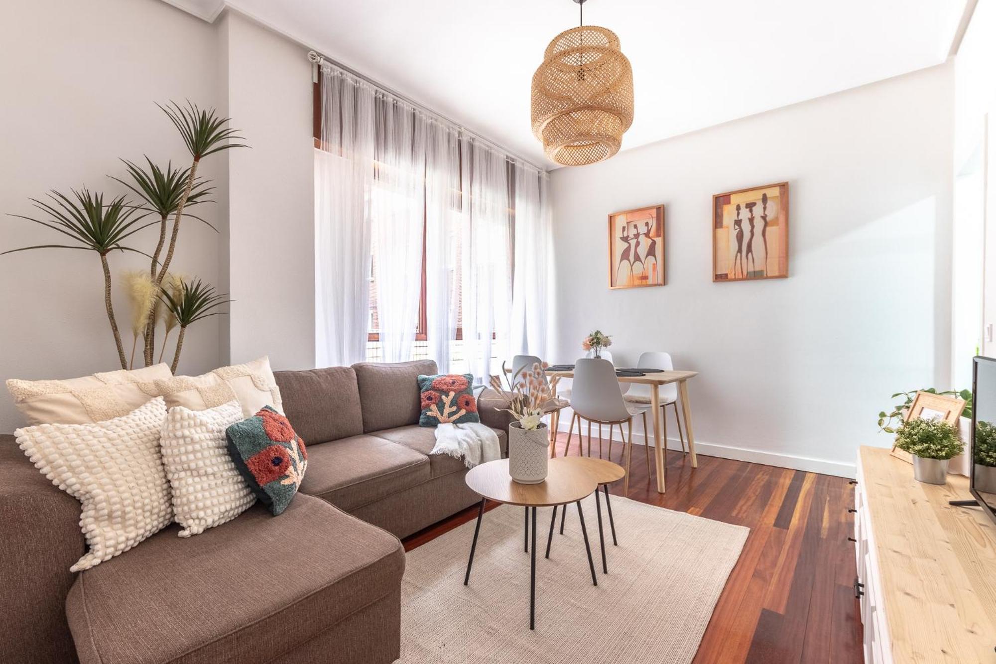Lovely And Calm - Good Location In The Center Of Apartamento Bilbao