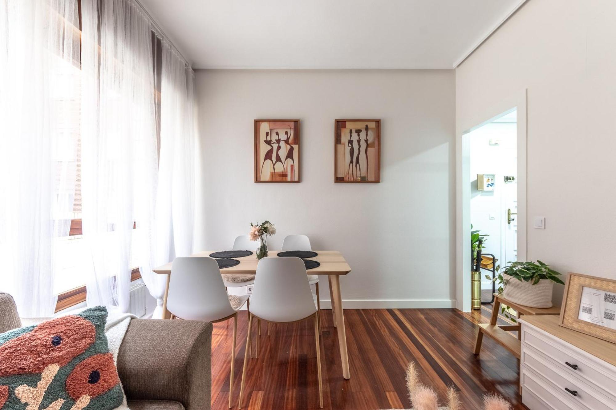 Lovely And Calm - Good Location In The Center Of * Bilbao