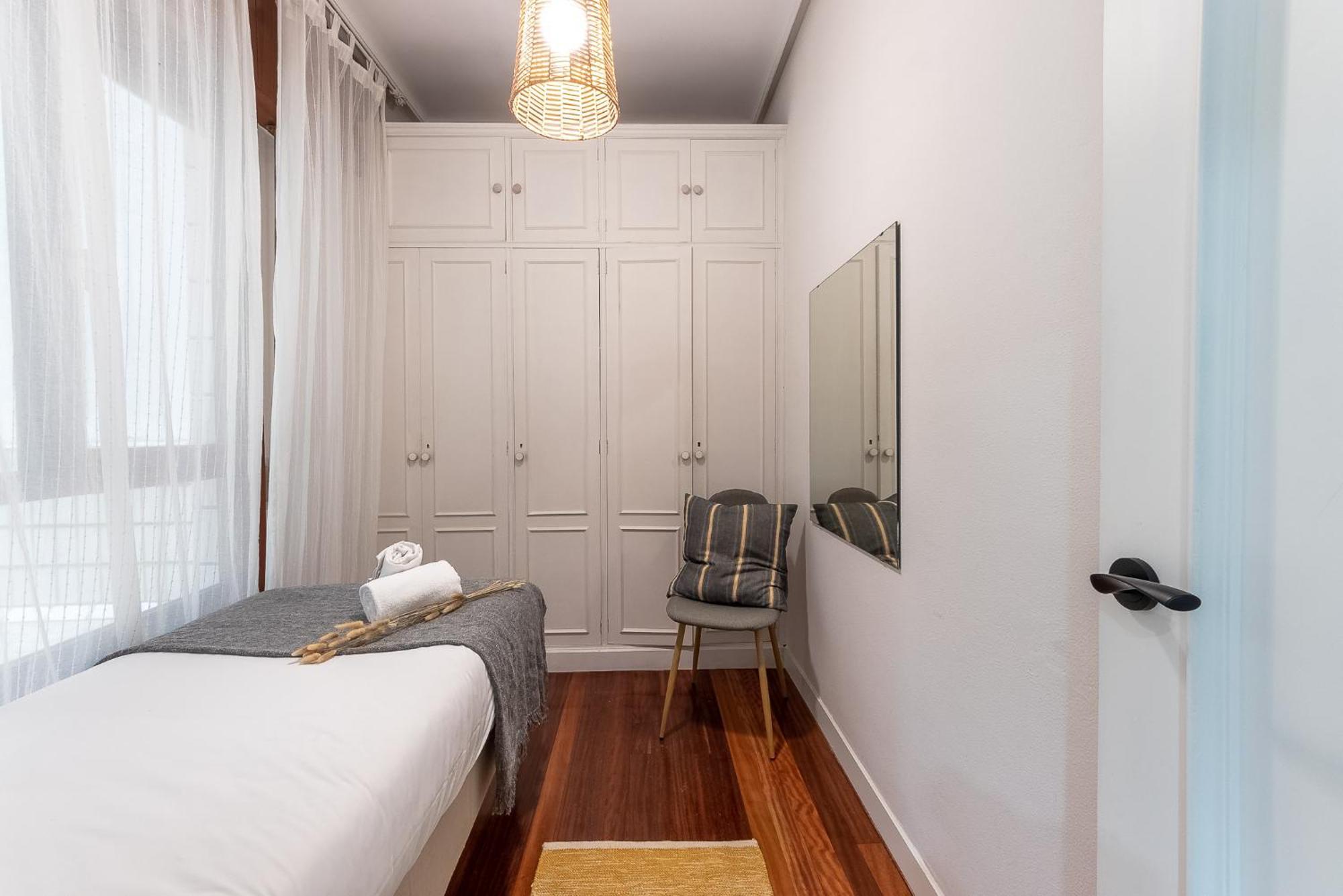 Apartamento Lovely And Calm - Good Location In The Center Of *