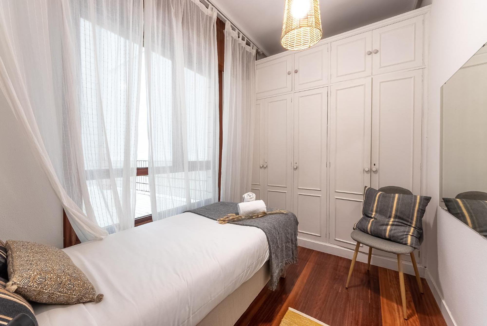 Lovely And Calm - Good Location In The Center Of * Bilbao