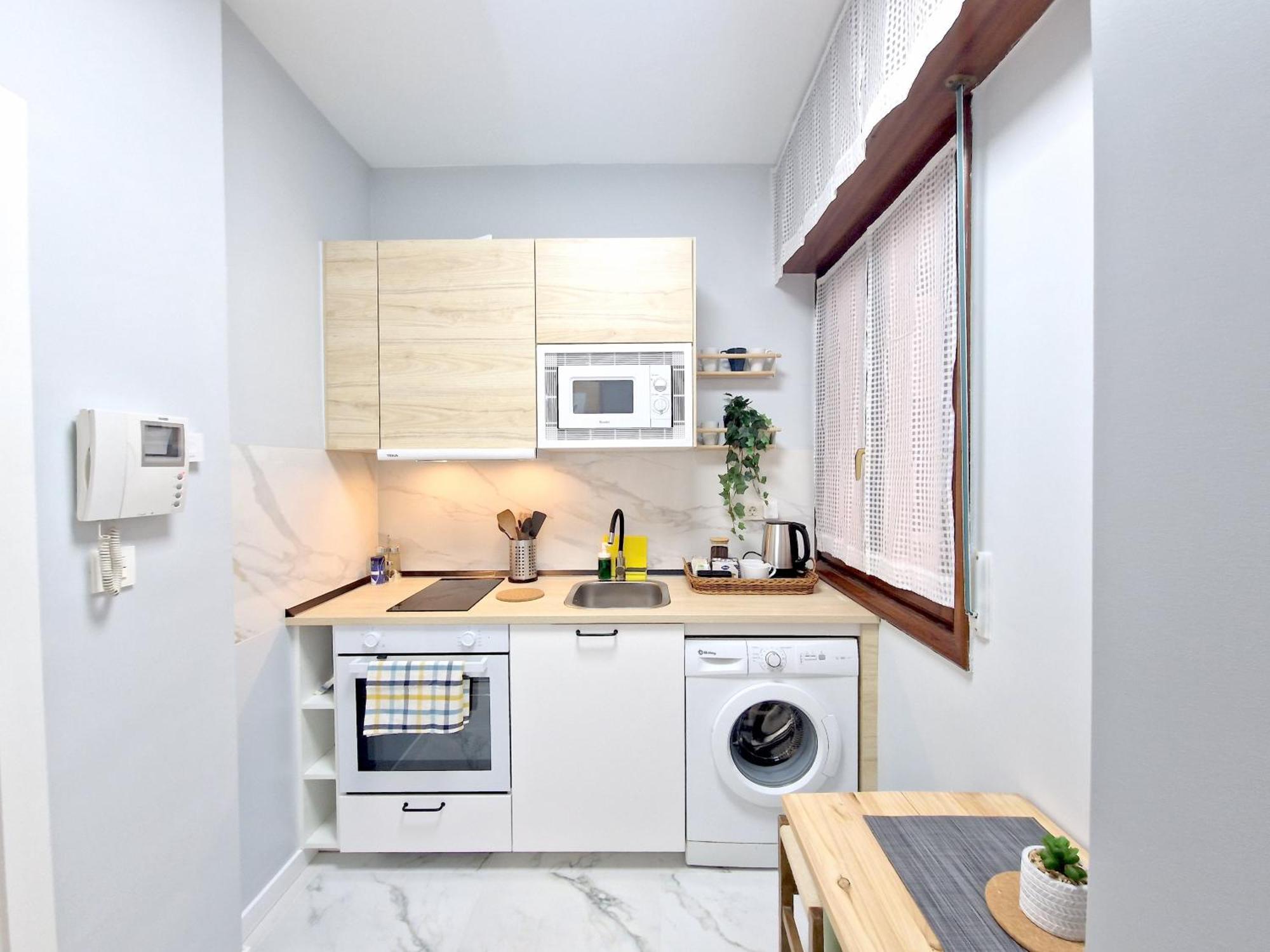 Apartamento Lovely And Calm - Good Location In The Center Of Bilbao