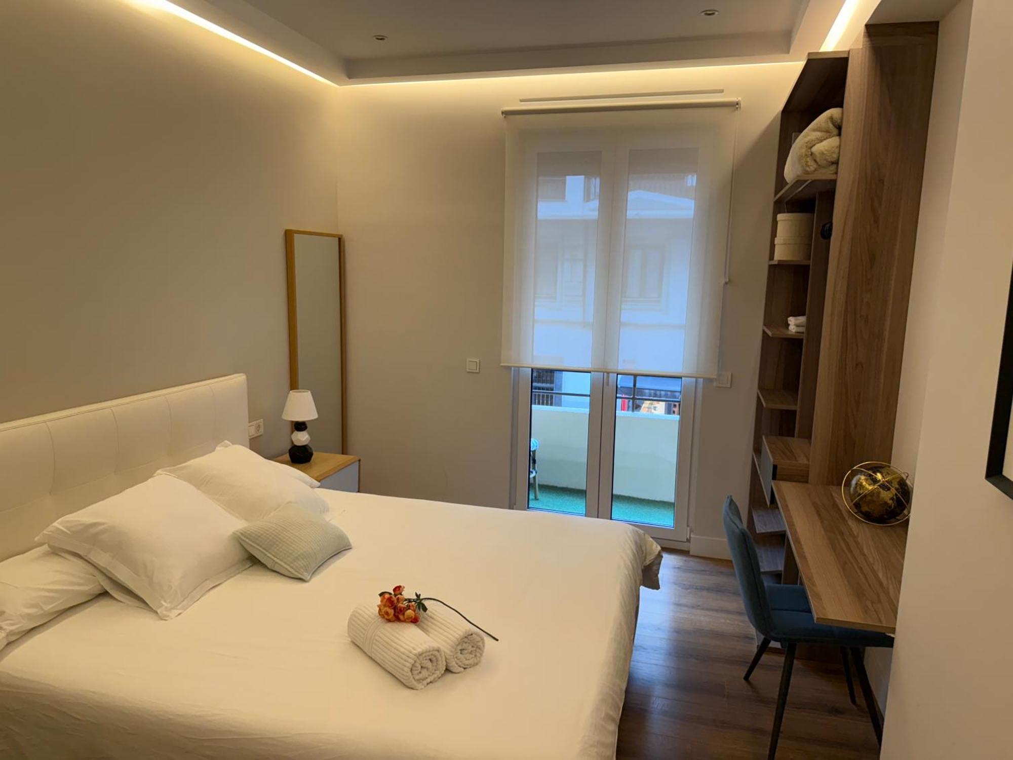 Apartamento Nuevo Lujoso Centro Wifi ,parking Gratis *