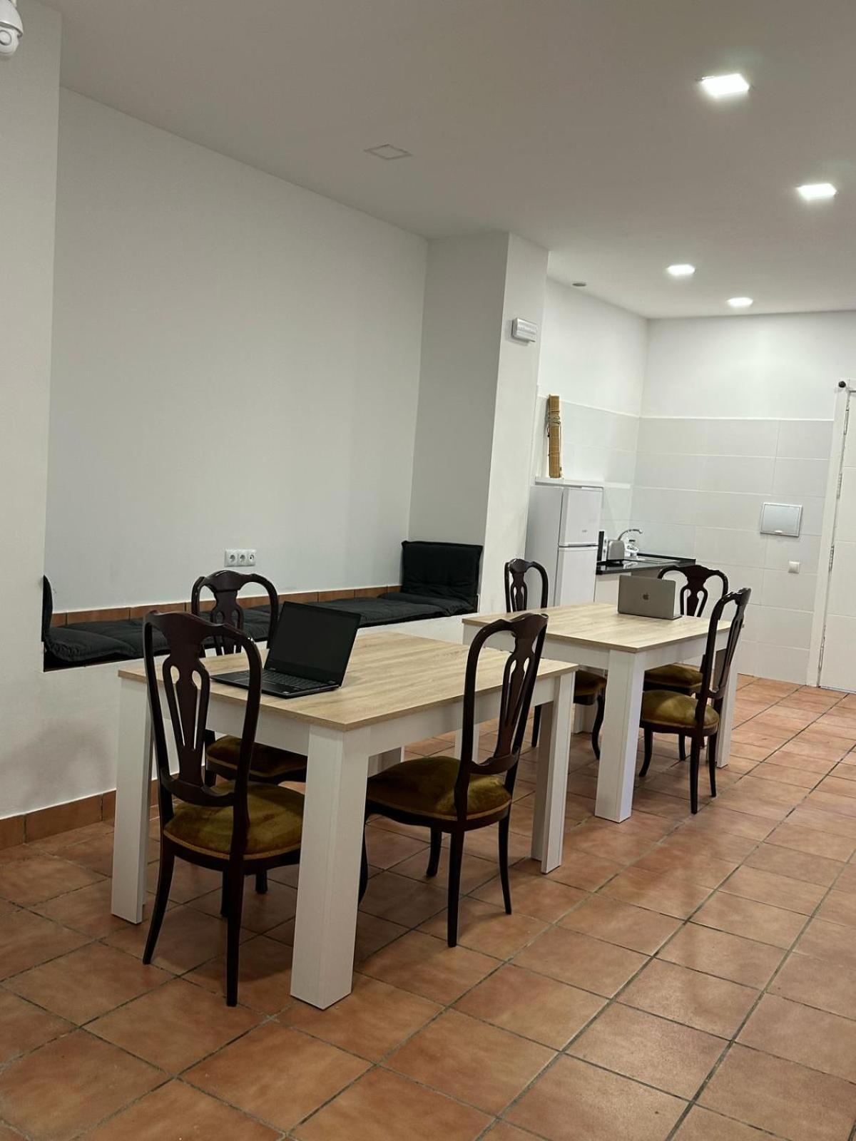 Hostal Urban Garden *