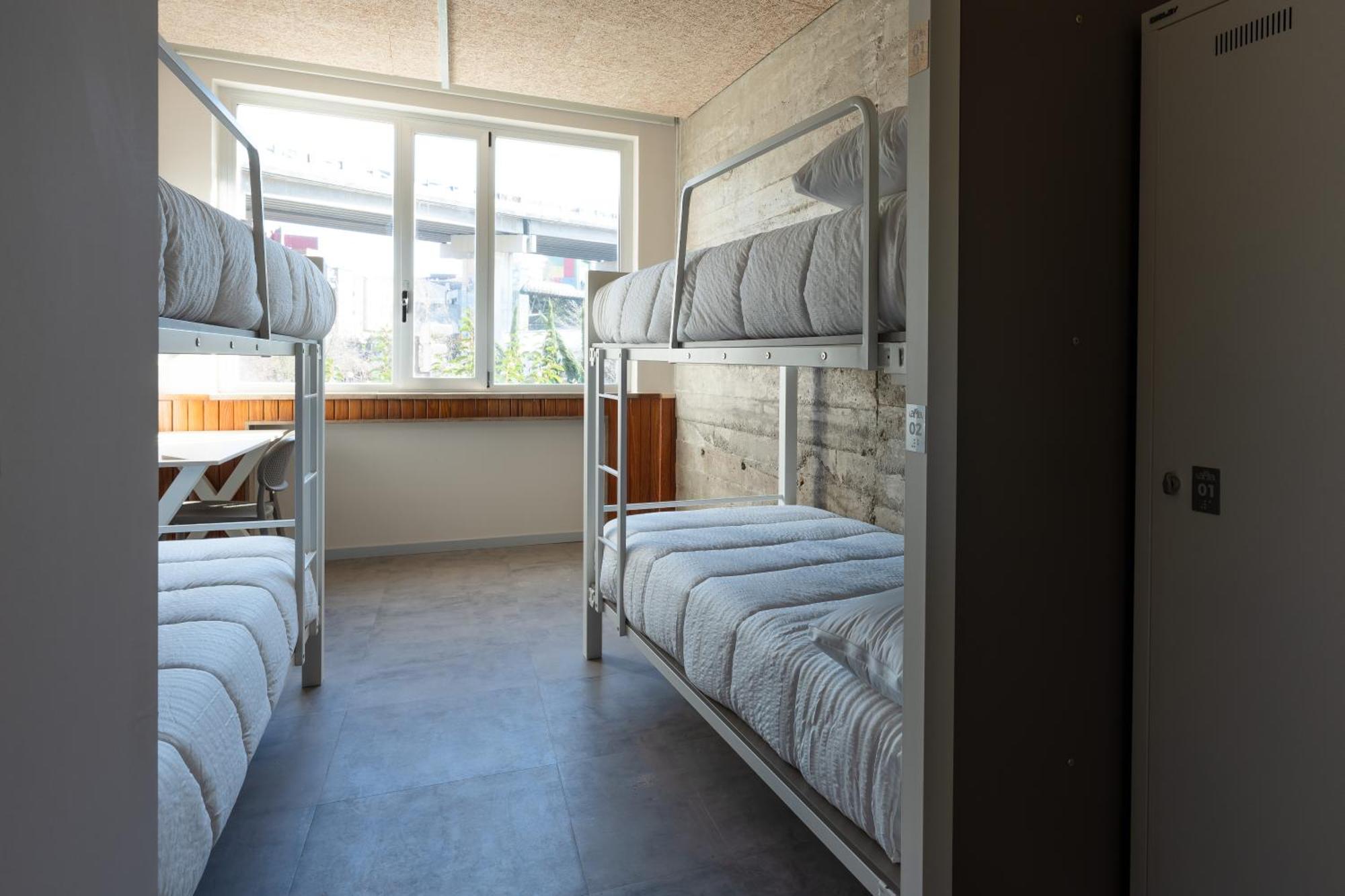Lamia Bbk Women Hostel-solo Mujeres Hostal Bilbao