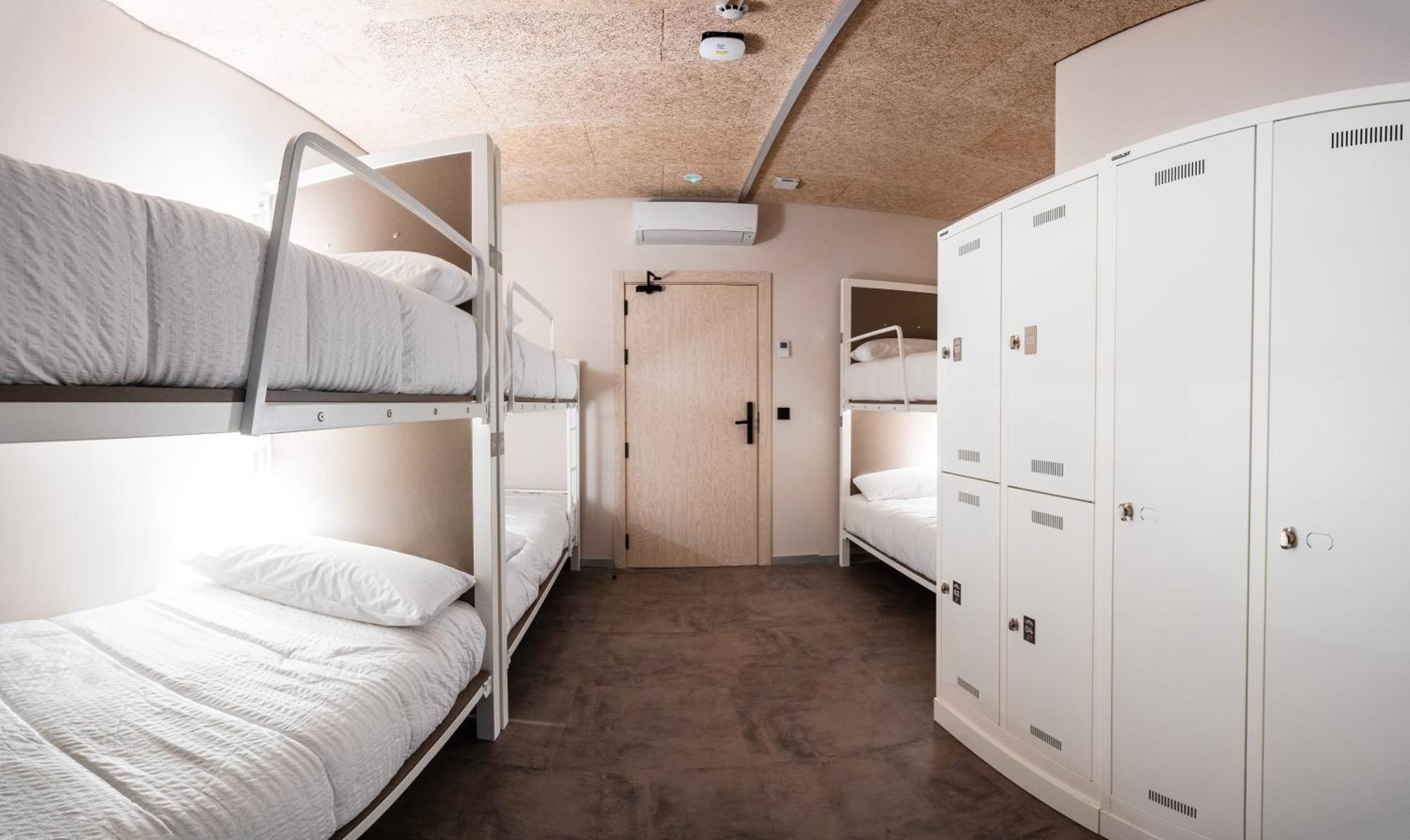 Lamia Bbk Women Hostel-solo Mujeres *