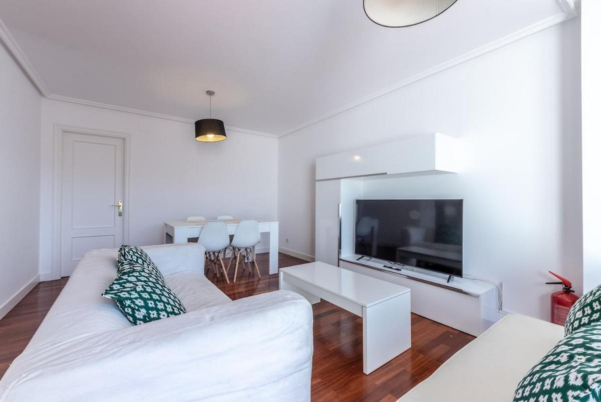 Apartment Exclusiva Terraza Y Parking A 5 Min De Bilbao