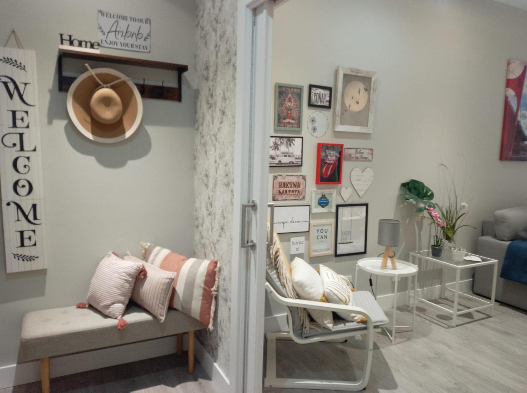 Nuevo, Casco Viejo, Mercado De La Ribera Apartamento *