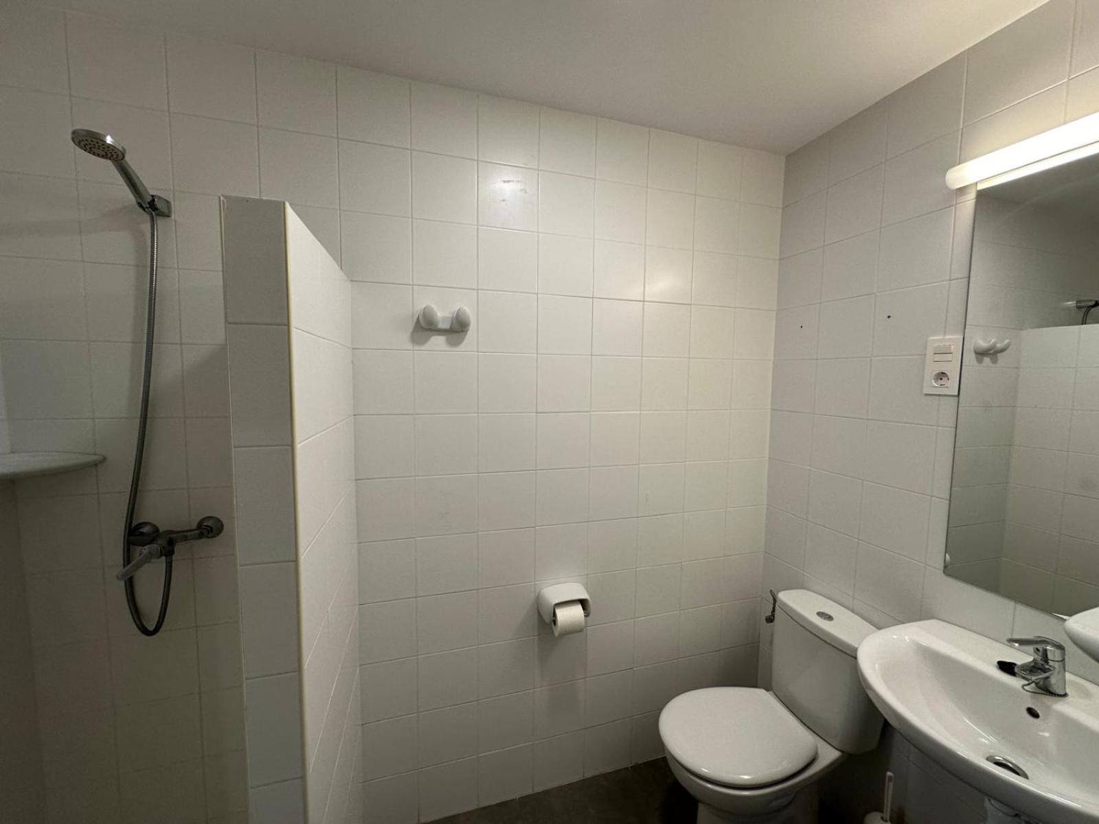 Hostal Mikasita Student *