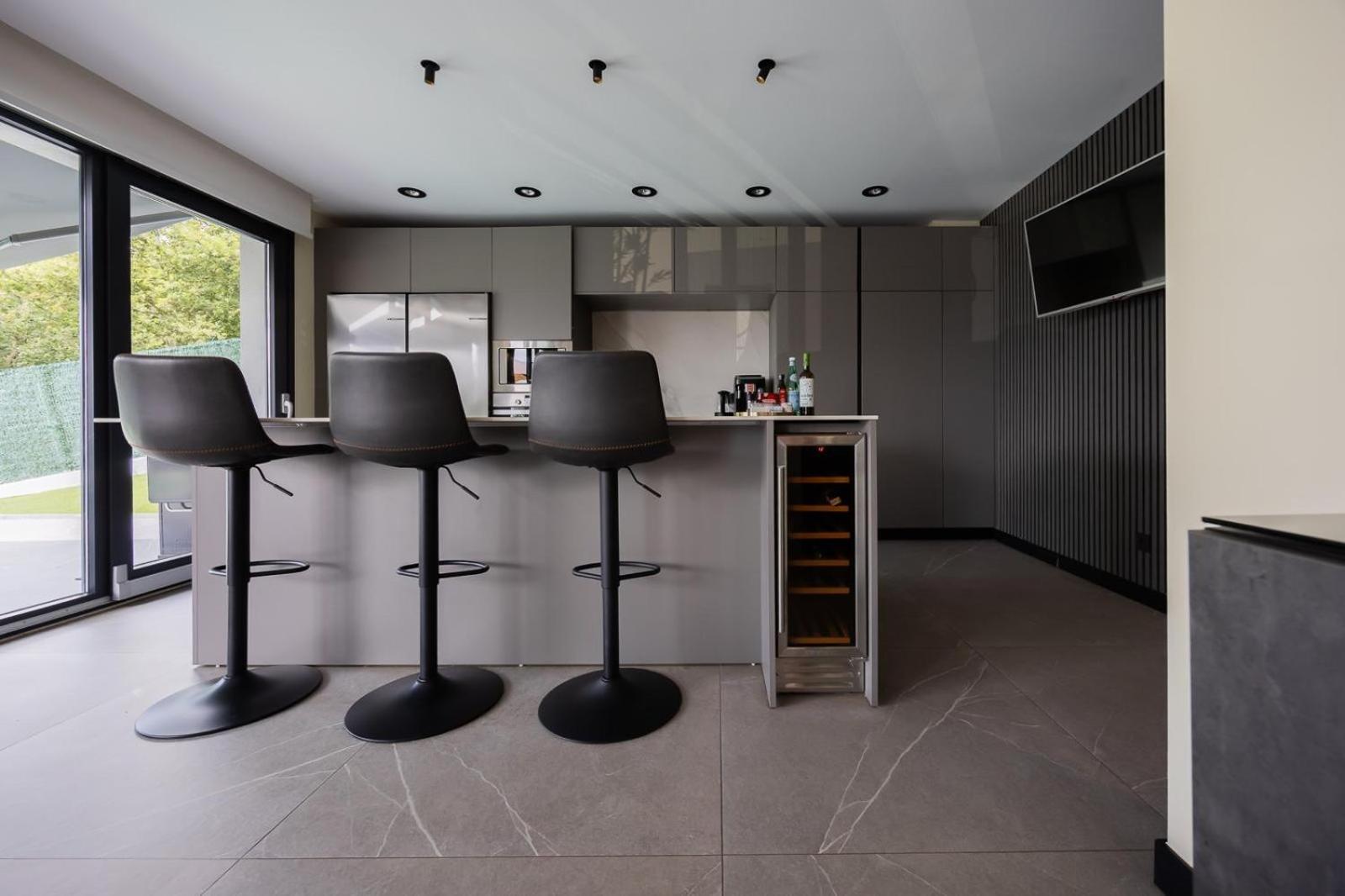 Сasa de vacaciones House With Pool And Panoramic View Of
