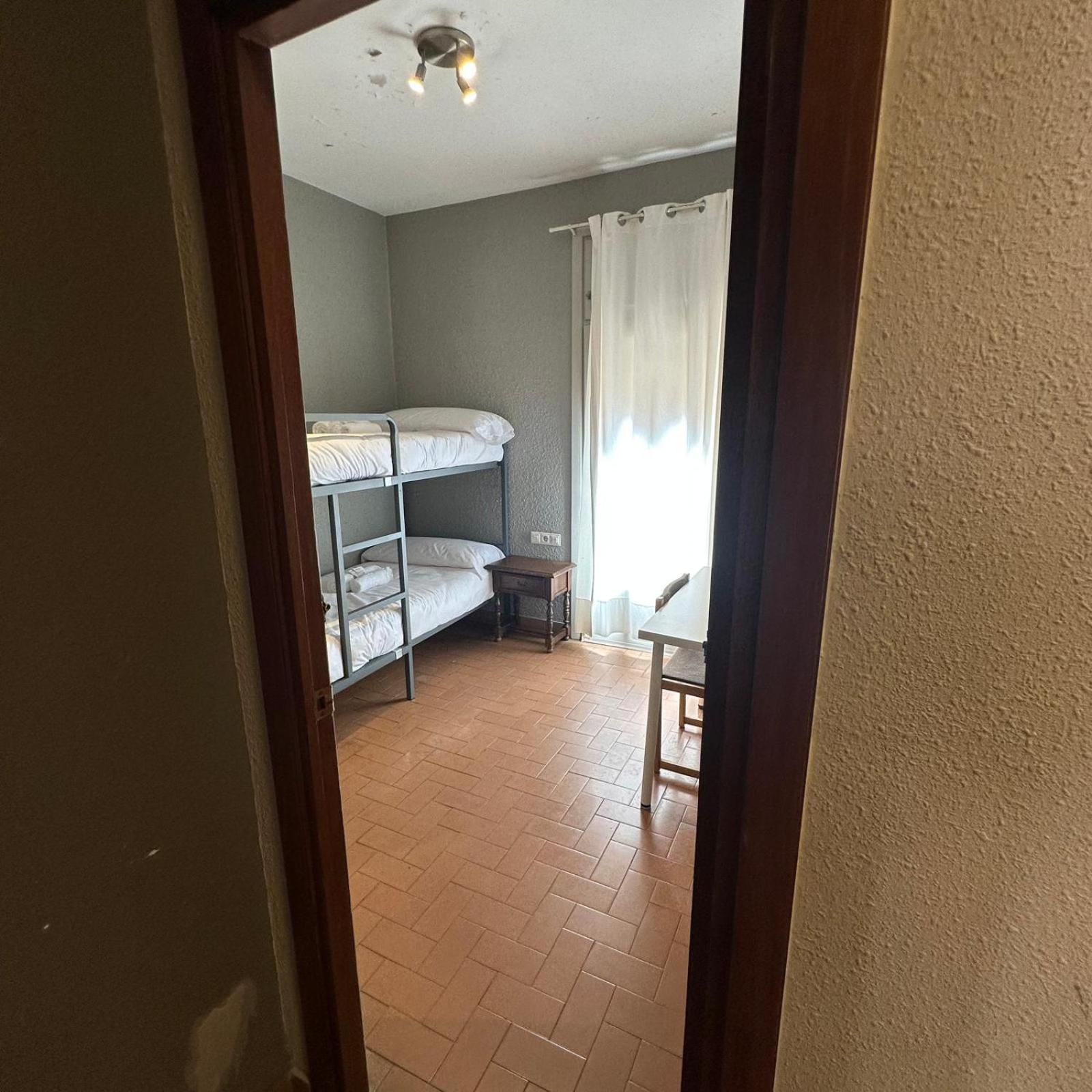 Mikasita Student Hostal Bilbao