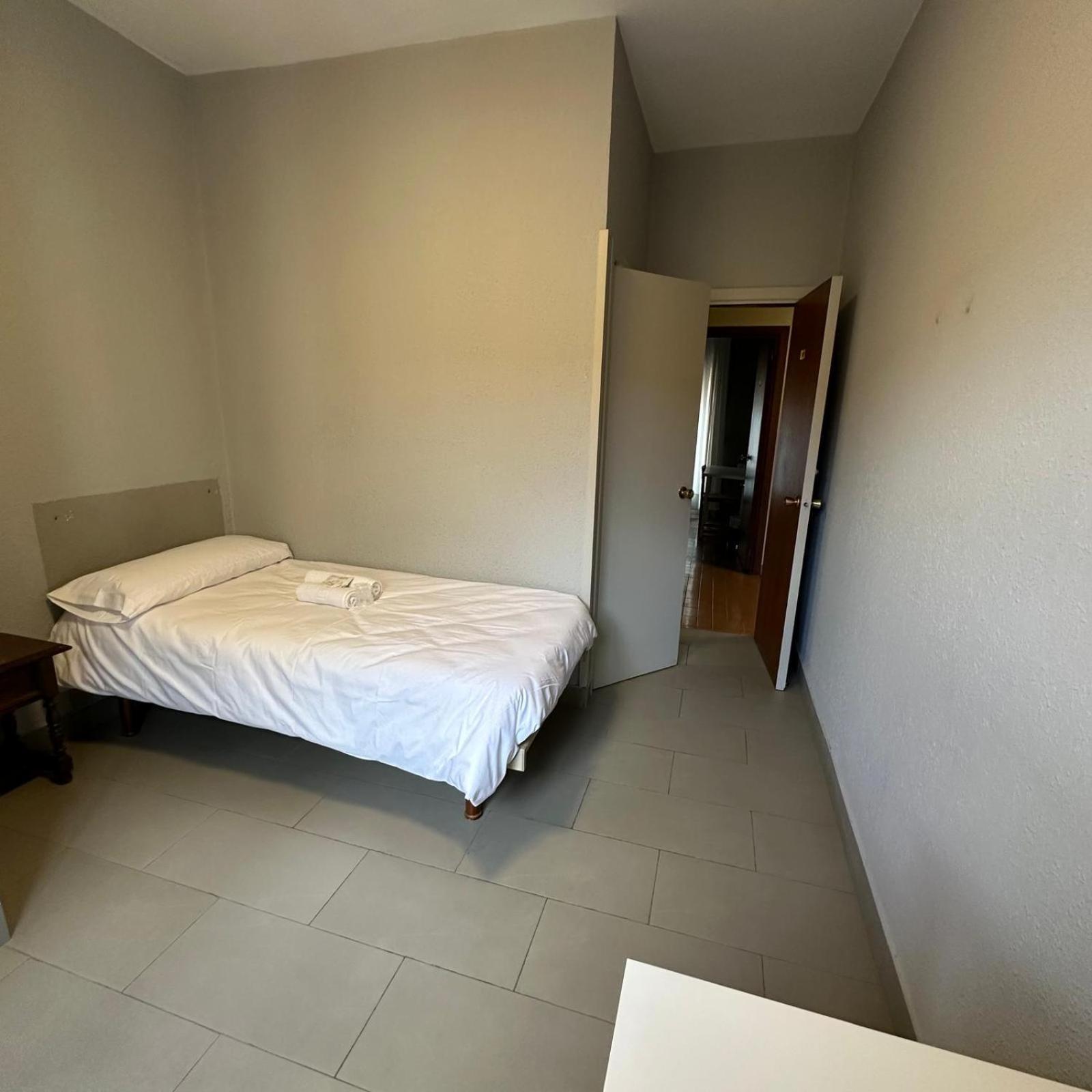 Mikasita Student Hostal Bilbao