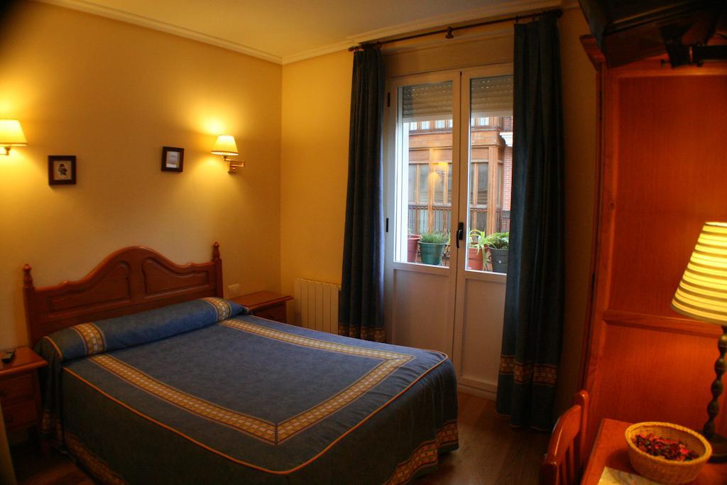 Pension Bilbao Bilbao