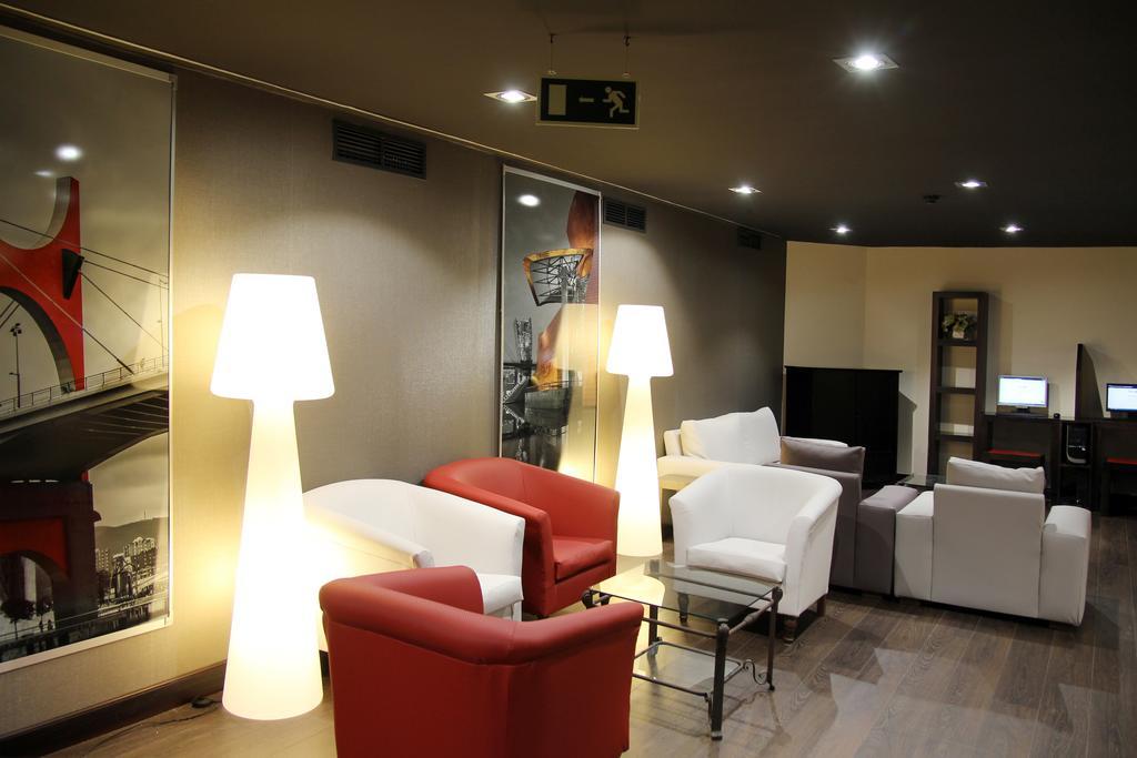 Hotel Conde Duque 3*