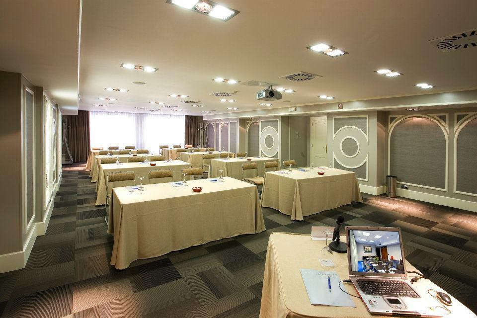 Hotel Abando