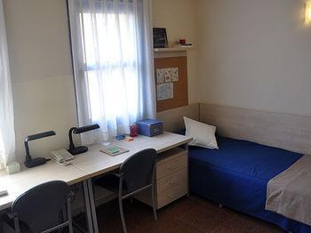 Residencia Universitaria Blas De Otero Apartamento