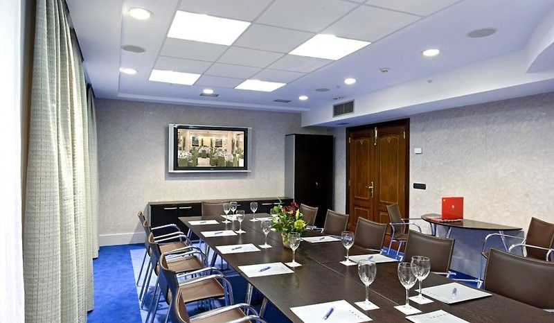 Hotel Abando