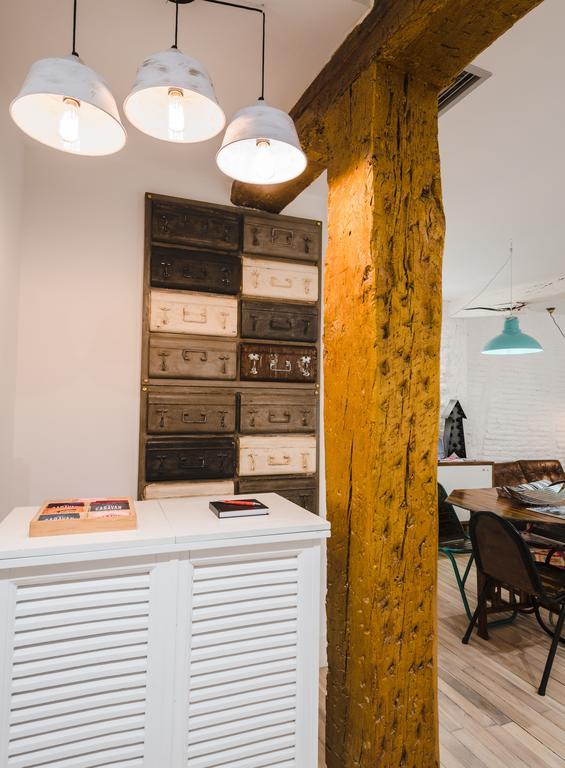 Pensión Boutique Caravan Cinema