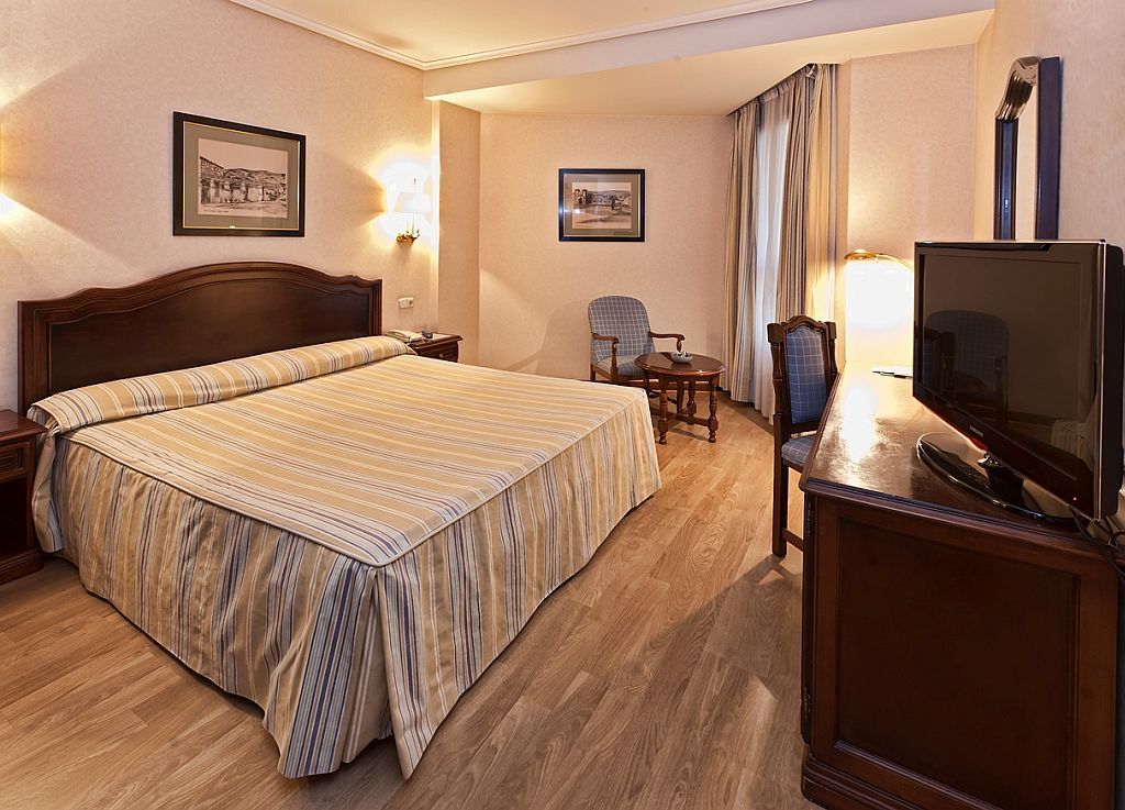 Abando Hotel 4*