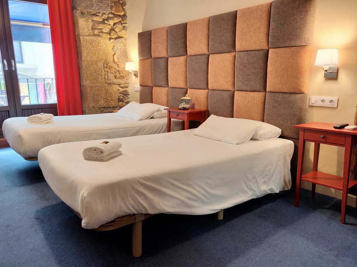 Iturrienea Ostatua Guest house 2*