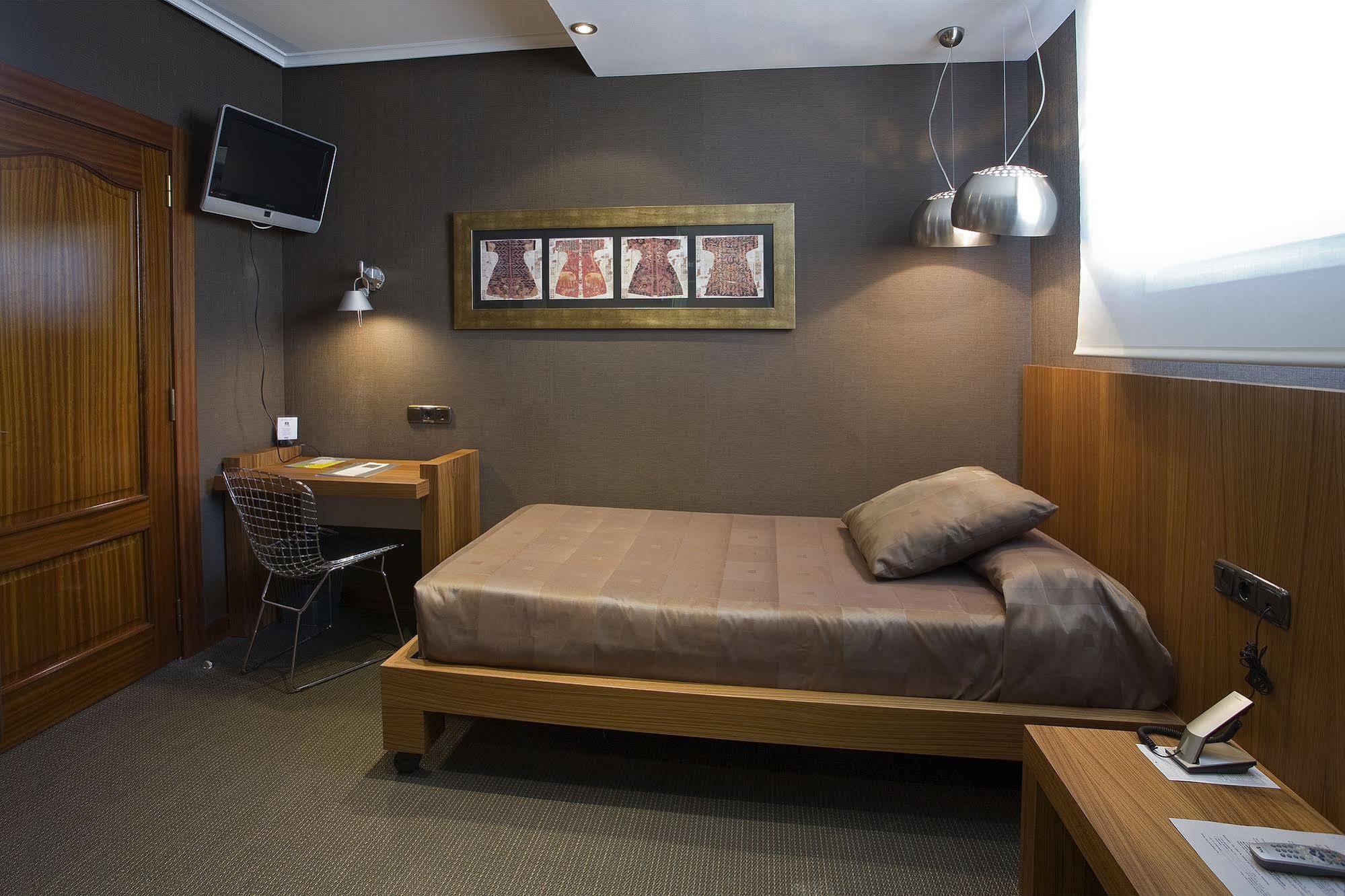 Abando Hotel 4*