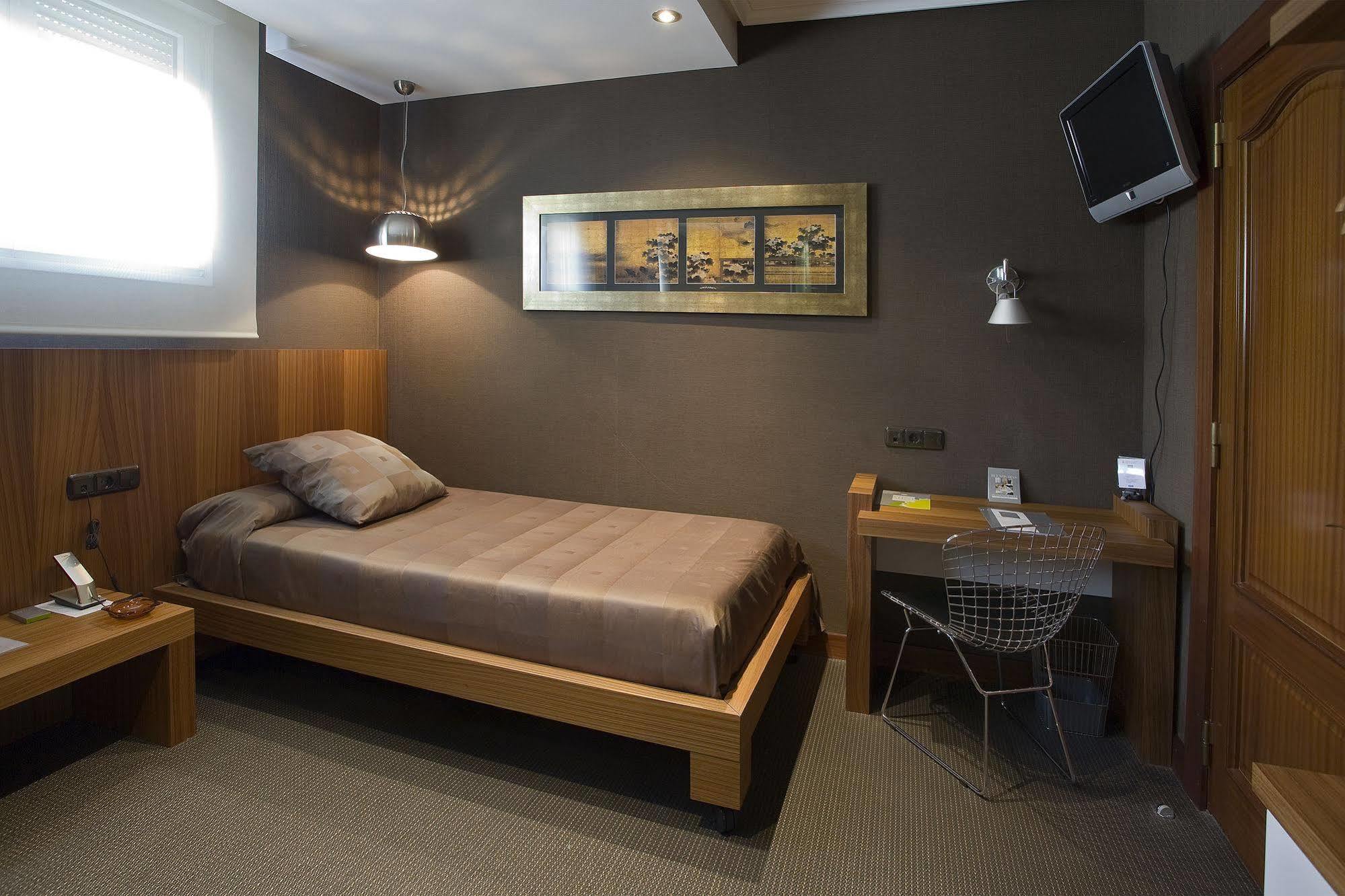 Abando Hotel