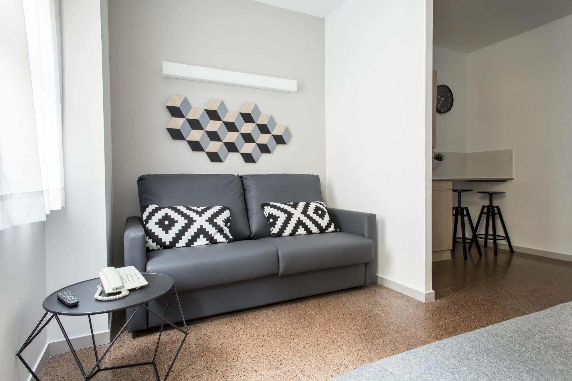 Apartamento Residencia Universitaria Blas De Otero *