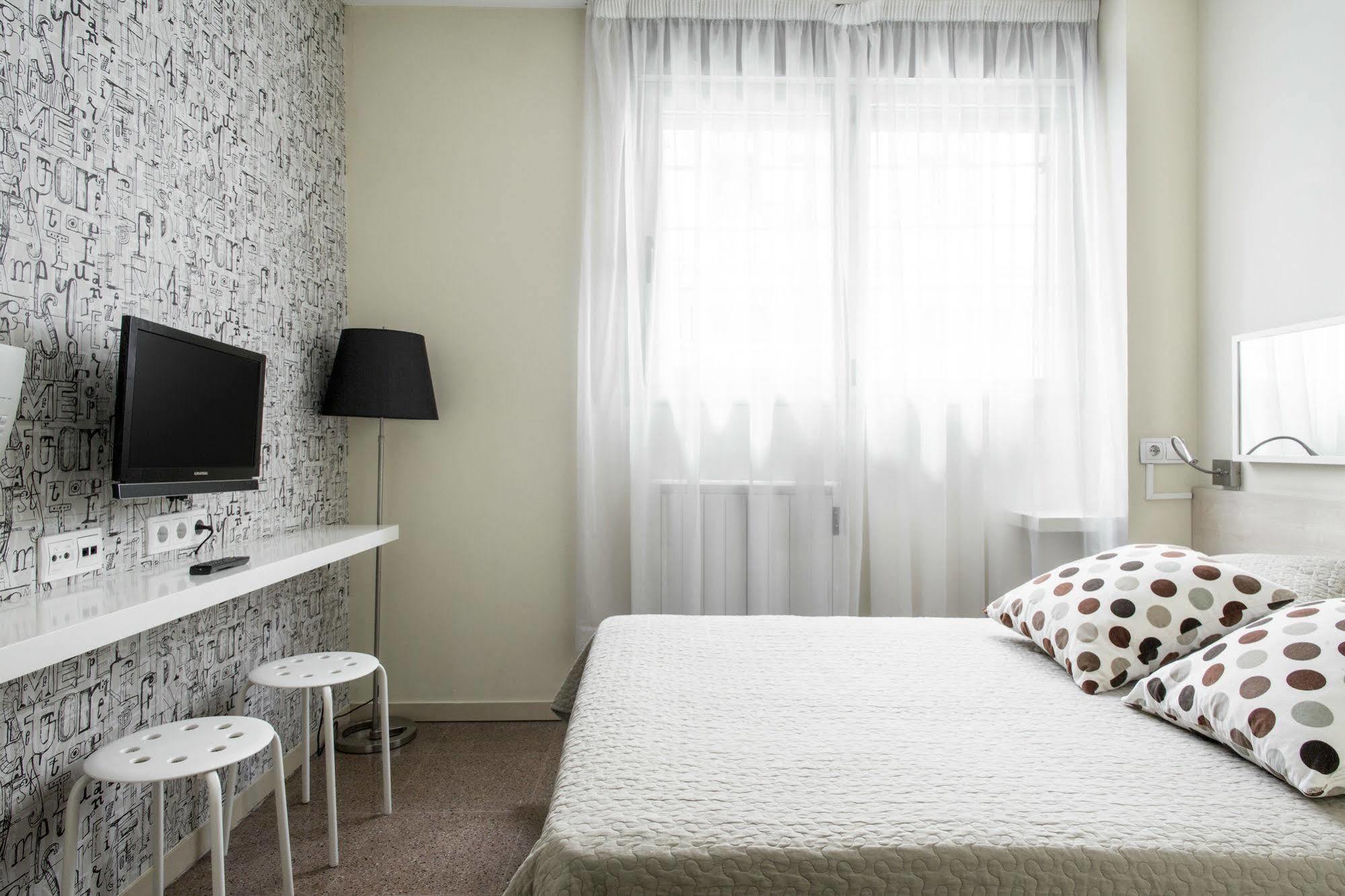 Residencia Universitaria Blas De Otero Apartamento