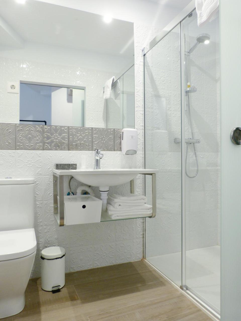 Lo Guest house 2*